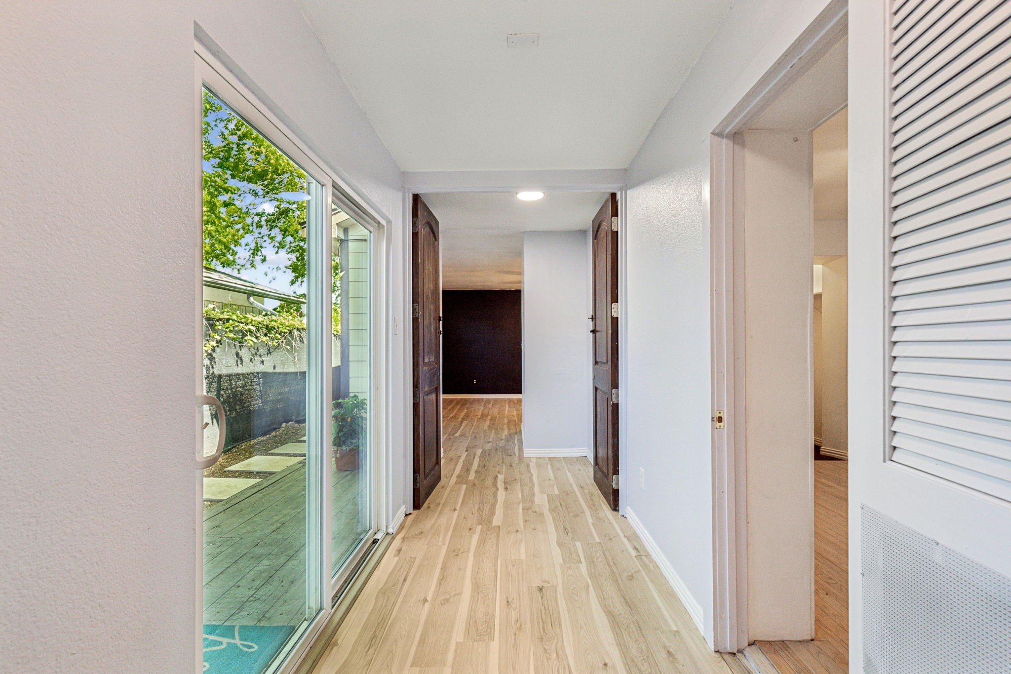 3843 Bernal Drive Dallas TX 75212