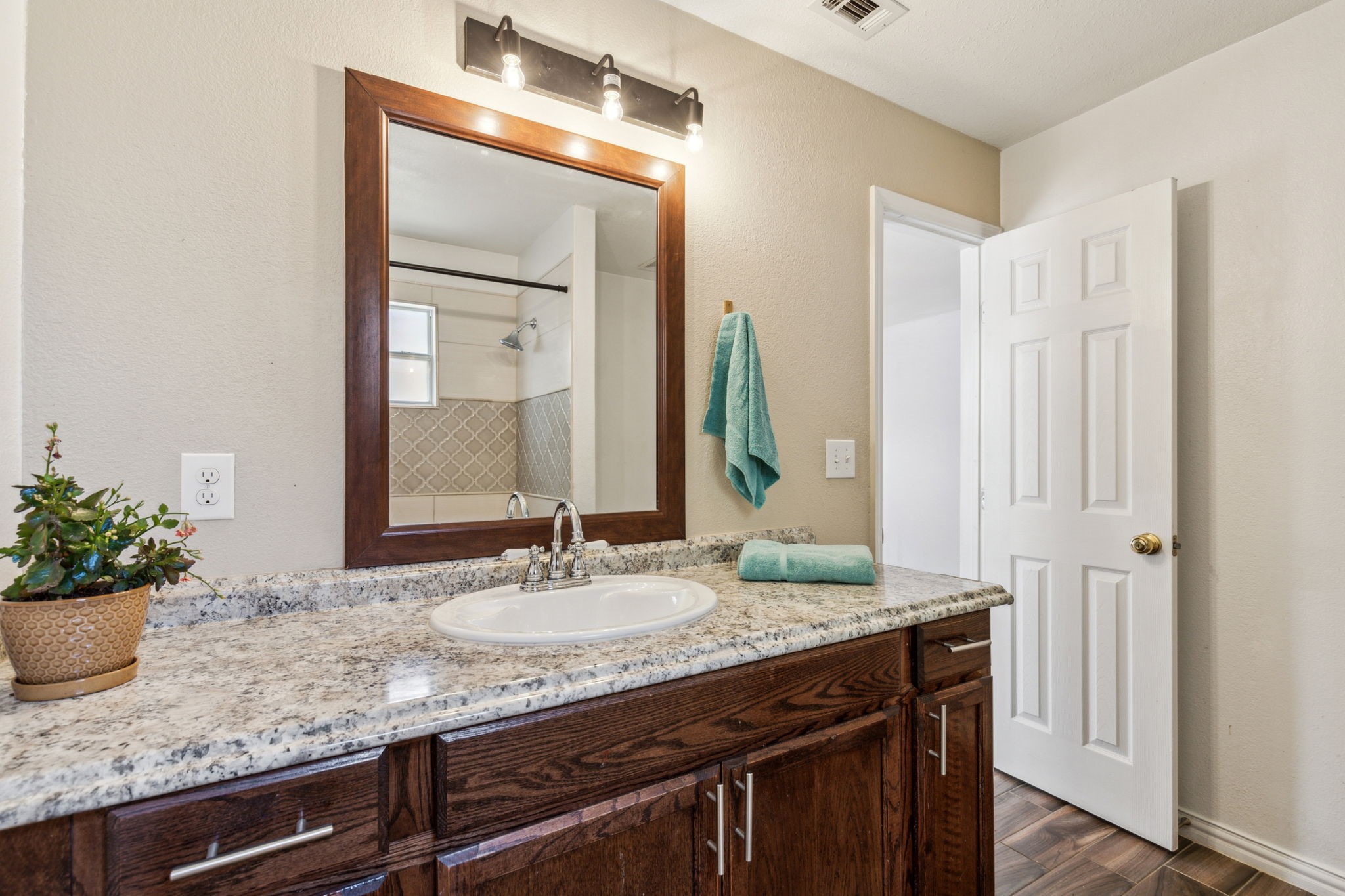 3843 Bernal Drive Dallas TX 75212