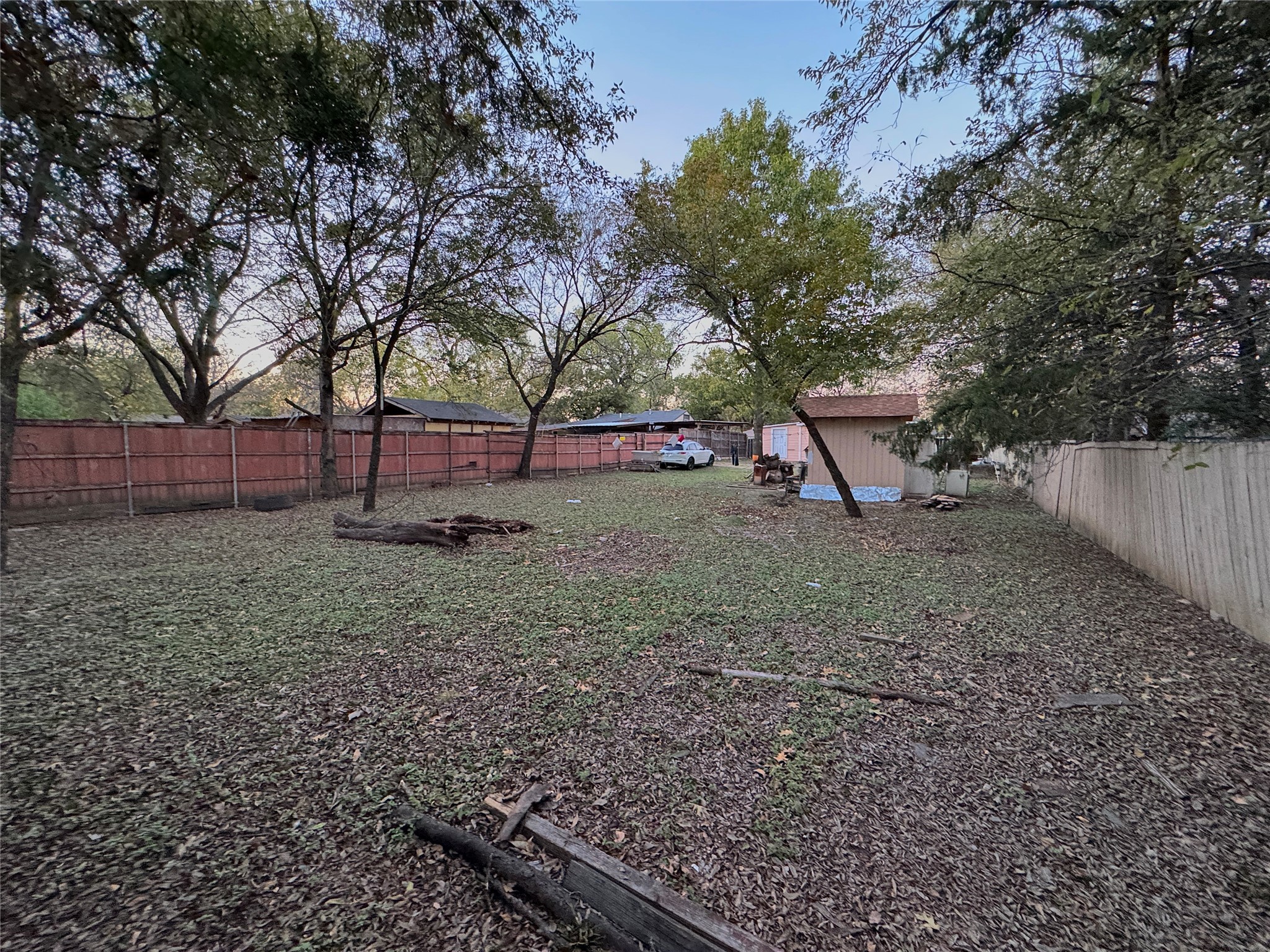 3232 Springview Avenue Dallas TX 75216