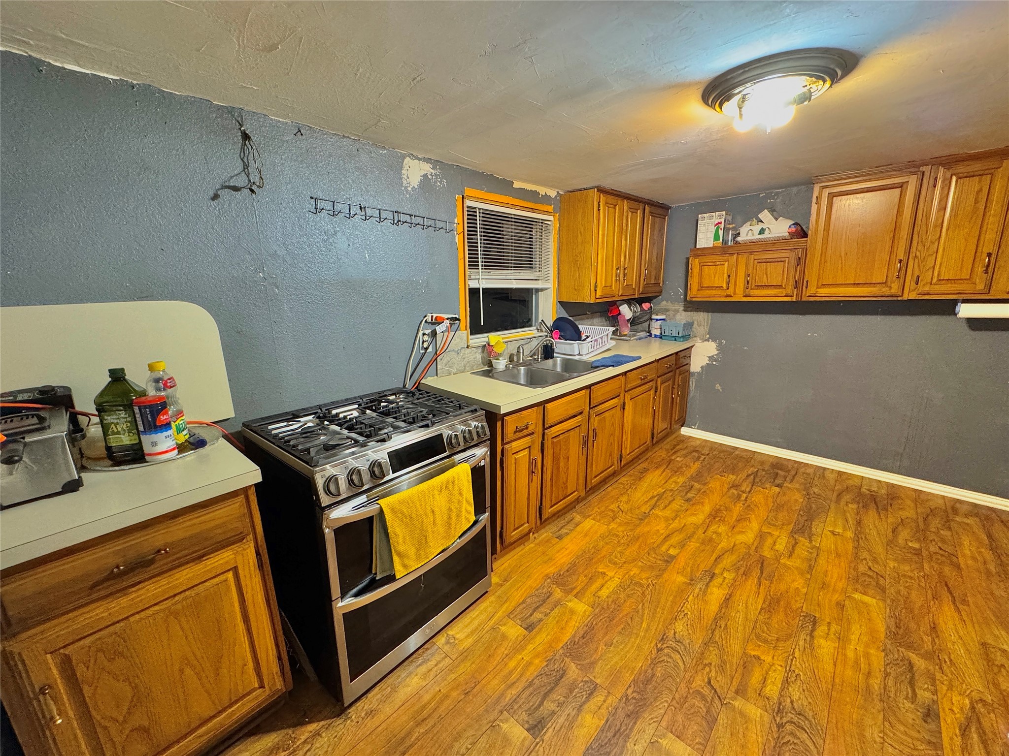 3232 Springview Avenue Dallas TX 75216