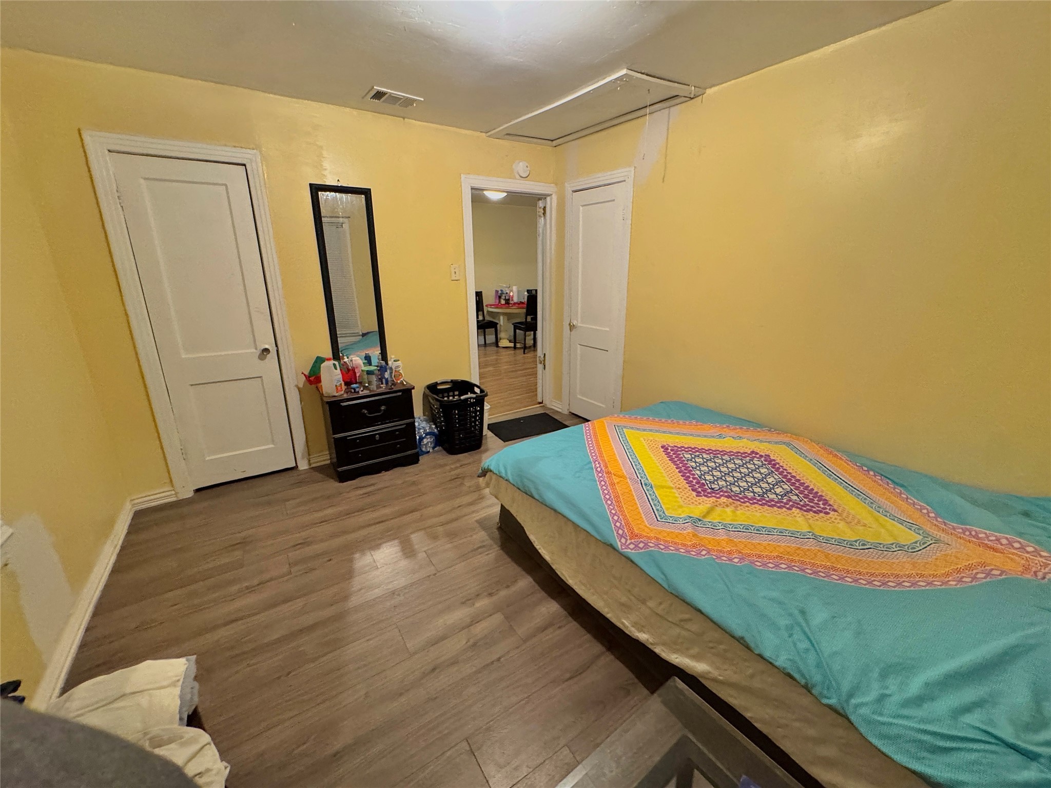 3232 Springview Avenue Dallas TX 75216