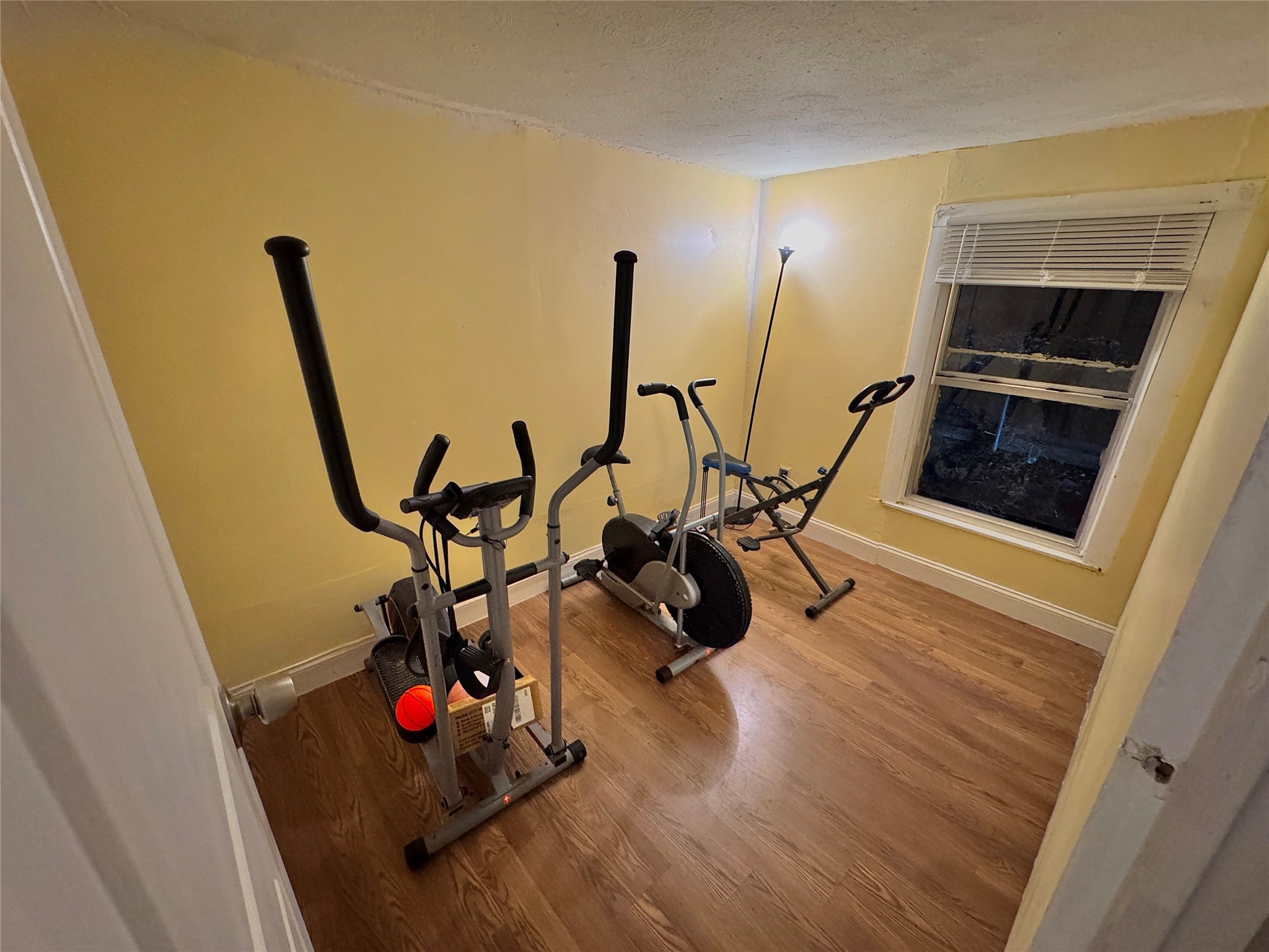 3232 Springview Avenue Dallas TX 75216