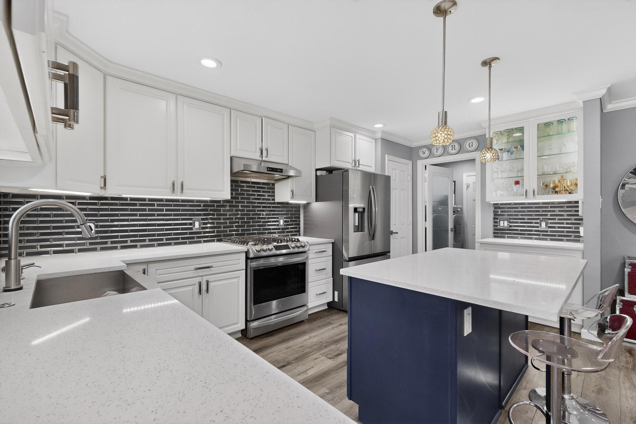 5102 Denton Drive Dallas TX 75235
