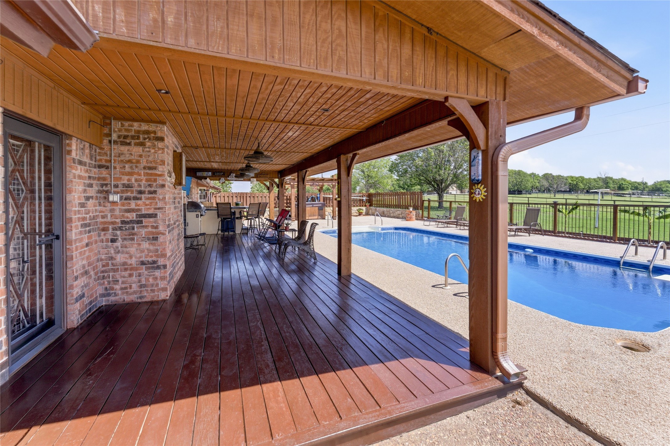 911 Mcvoid Road Springtown TX 76082