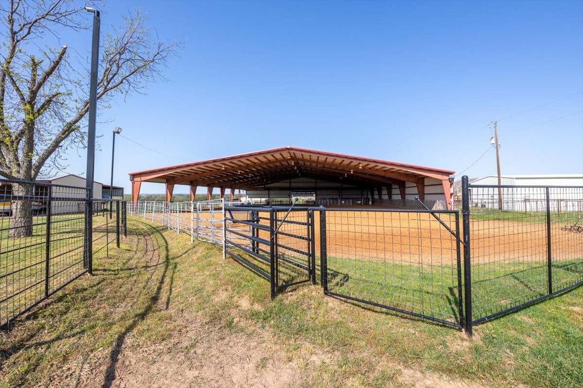 911 Mcvoid Road Springtown TX 76082