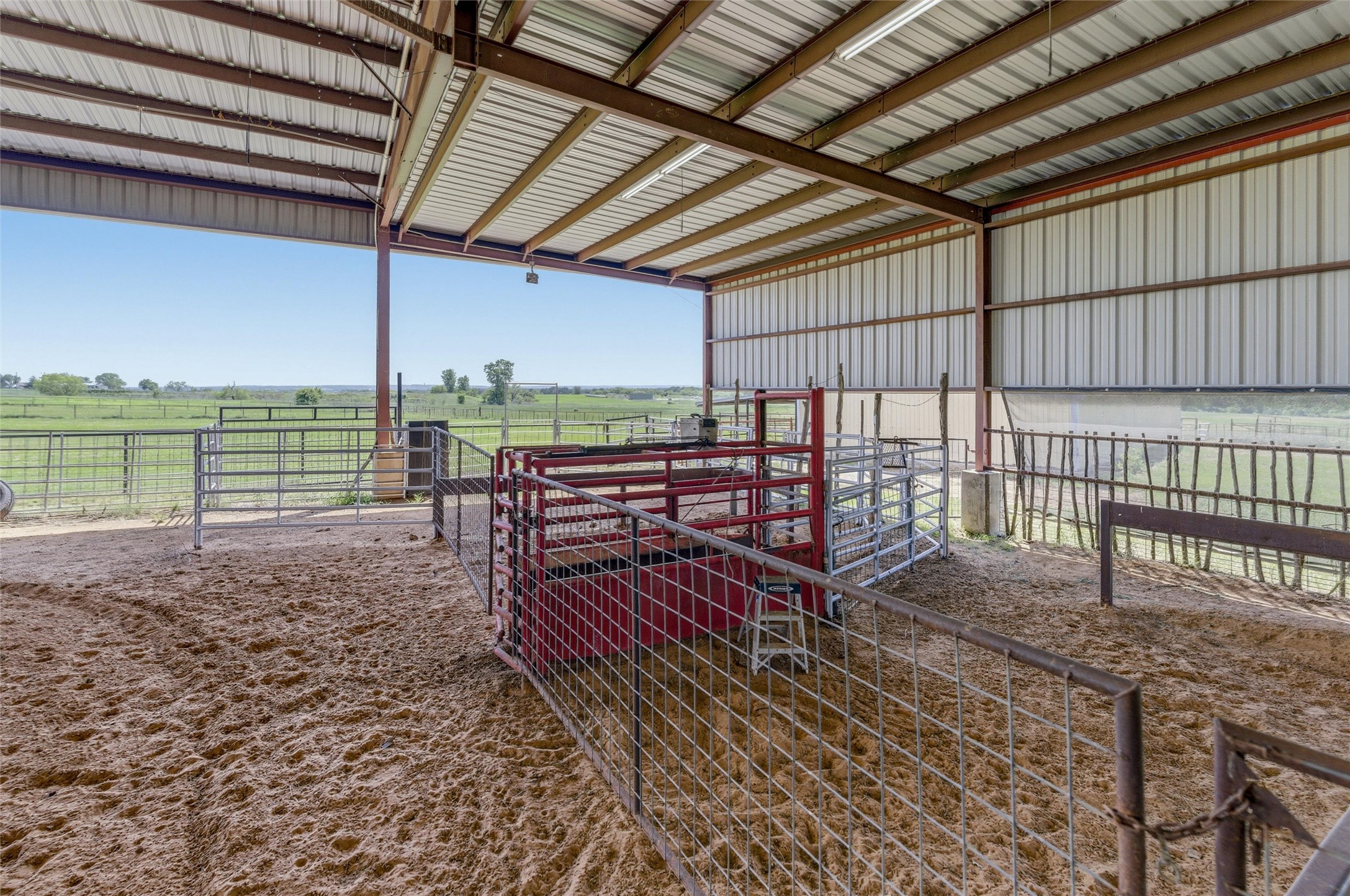 911 Mcvoid Road Springtown TX 76082