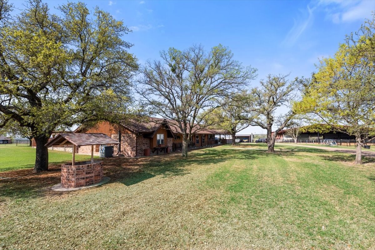911 Mcvoid Road Springtown TX 76082