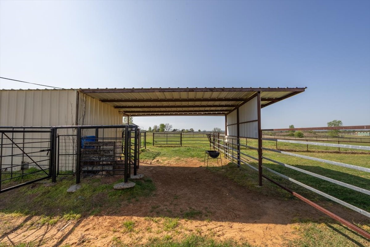 911 Mcvoid Road Springtown TX 76082