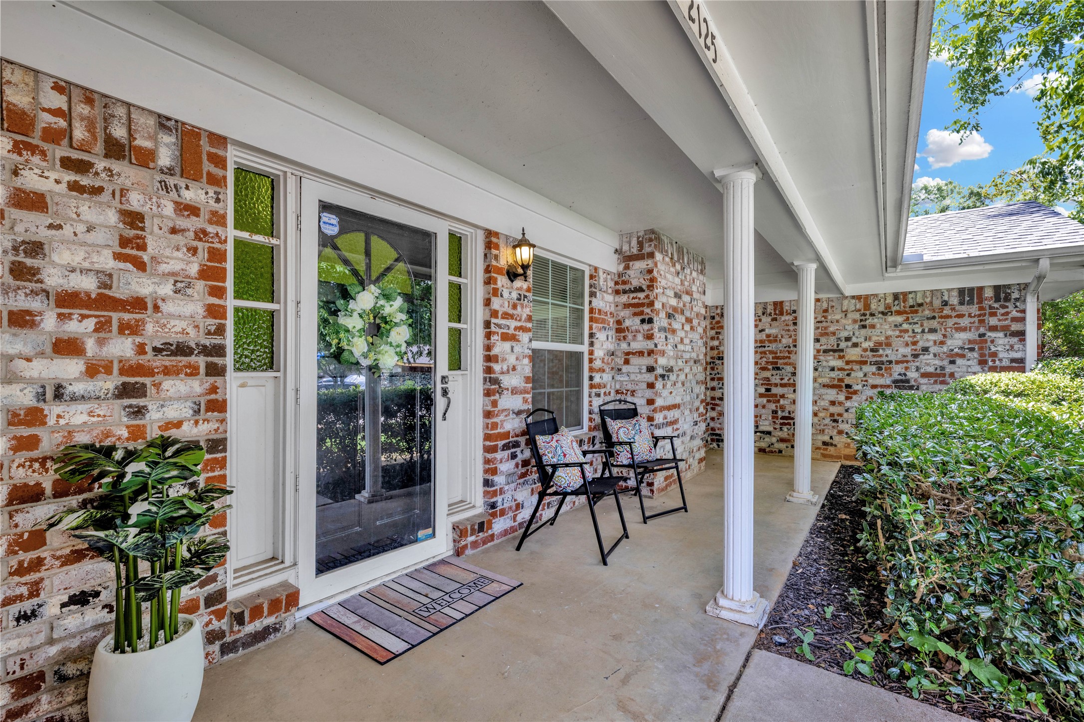 2125 Valleydale Drive Arlington TX 76013