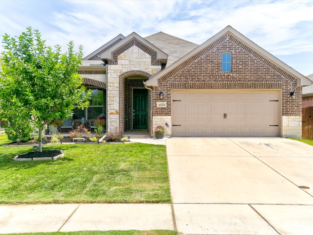 2529 Old Buck Drive Weatherford TX 76087