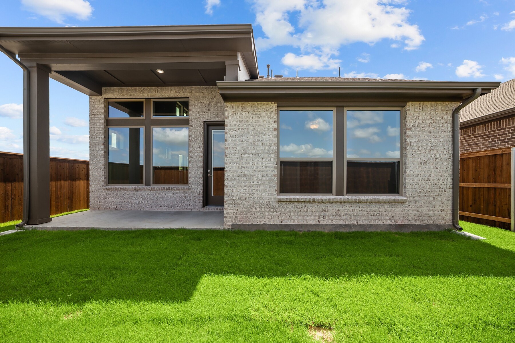 2445 Jackson Burn Drive Royse City TX 75189