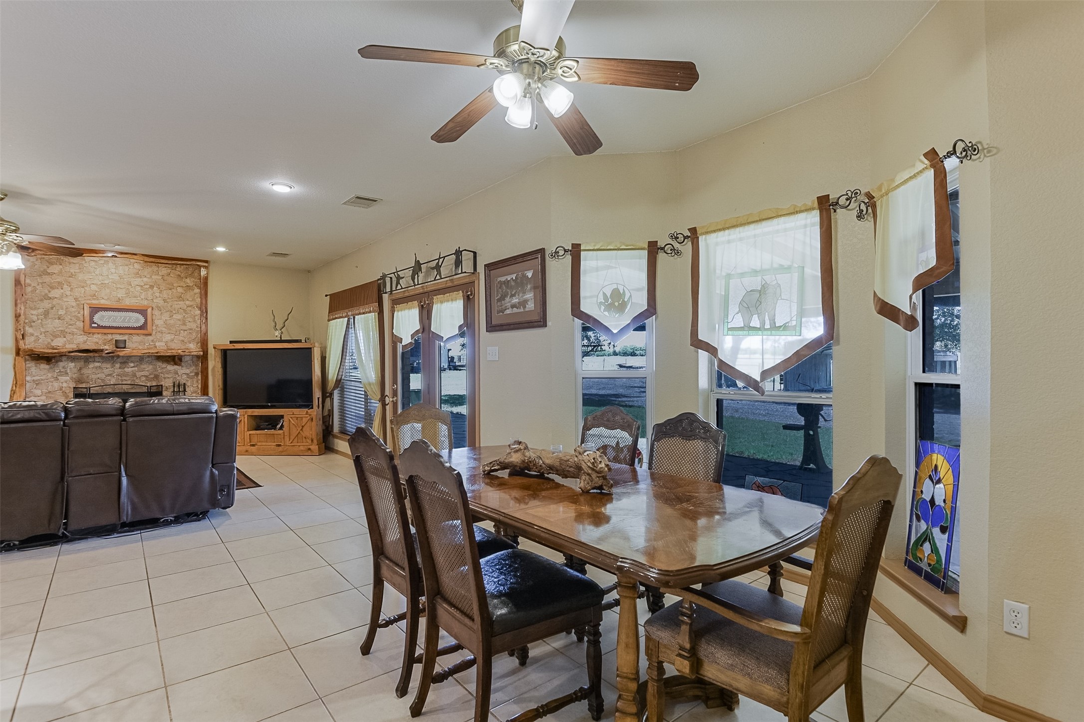 2403 Greathouse Road Waxahachie TX 75167