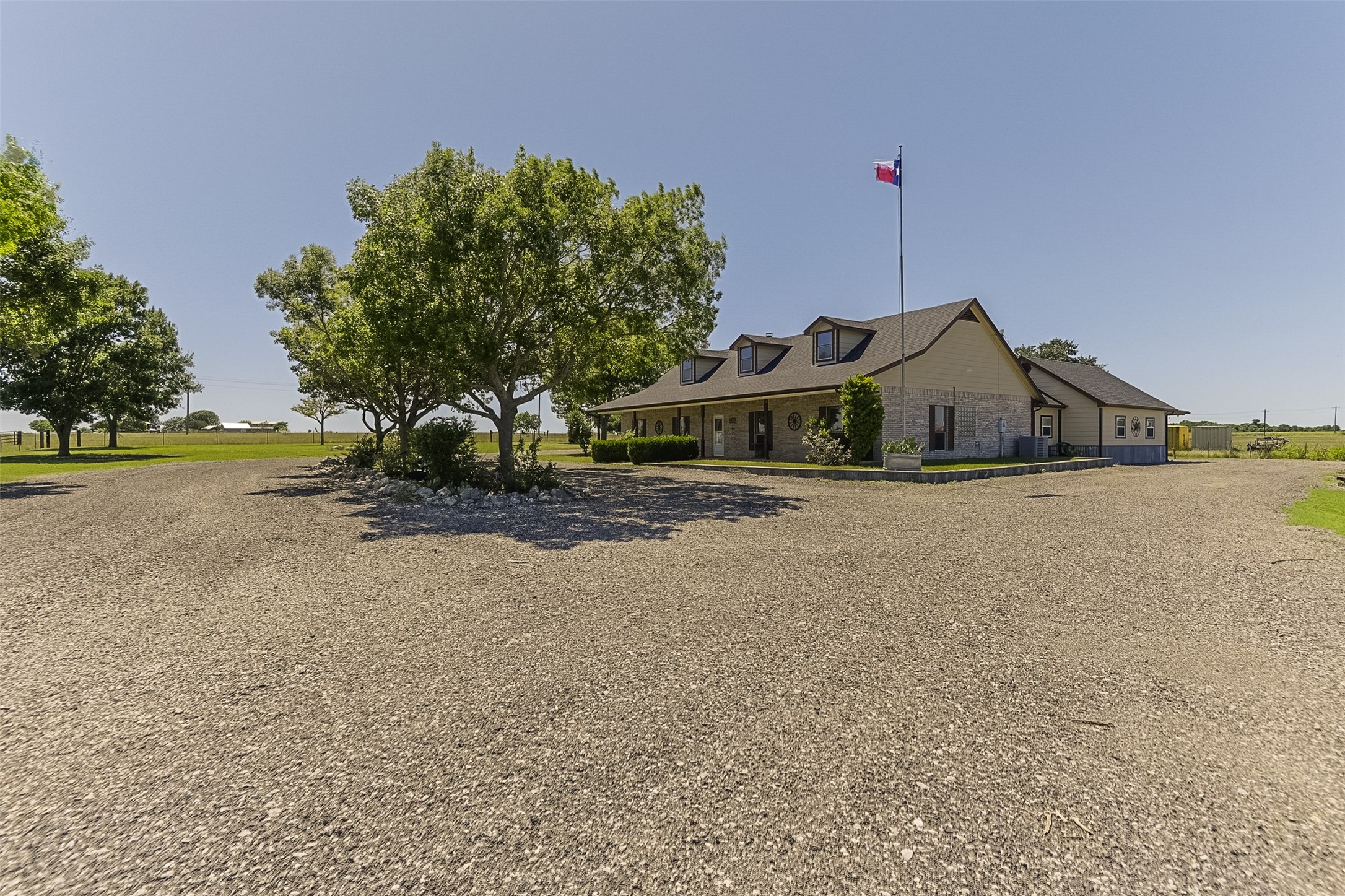 2403 Greathouse Road Waxahachie TX 75167