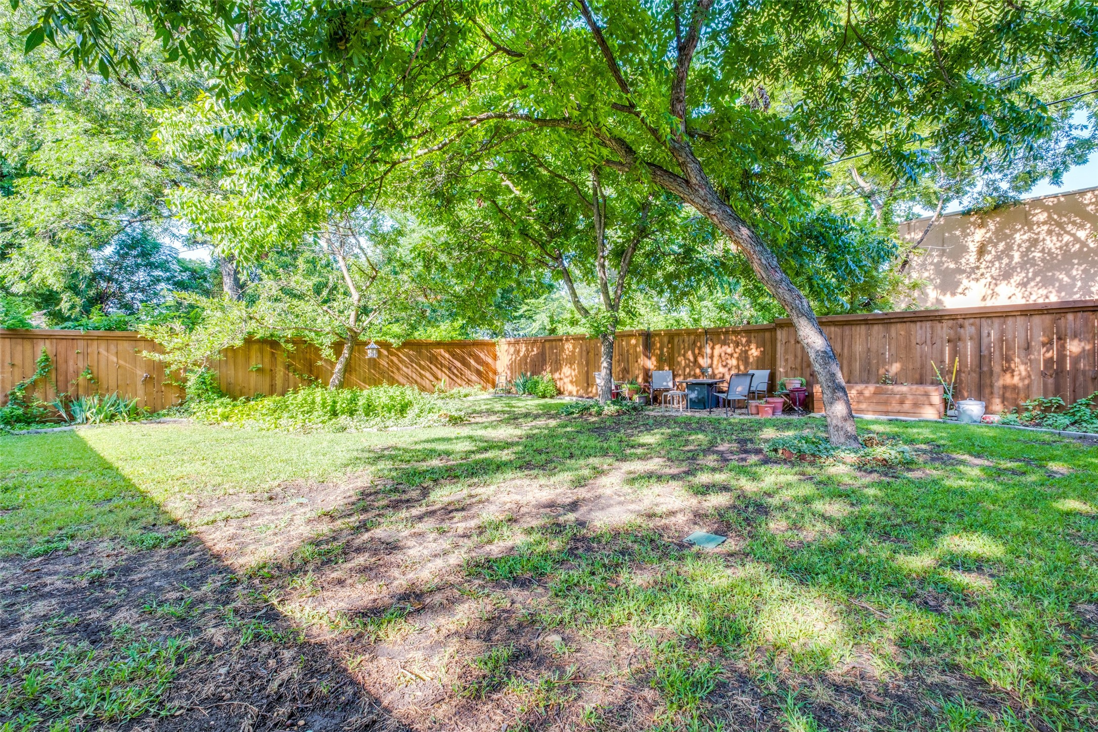 711 Hollywood Avenue Dallas TX 75208