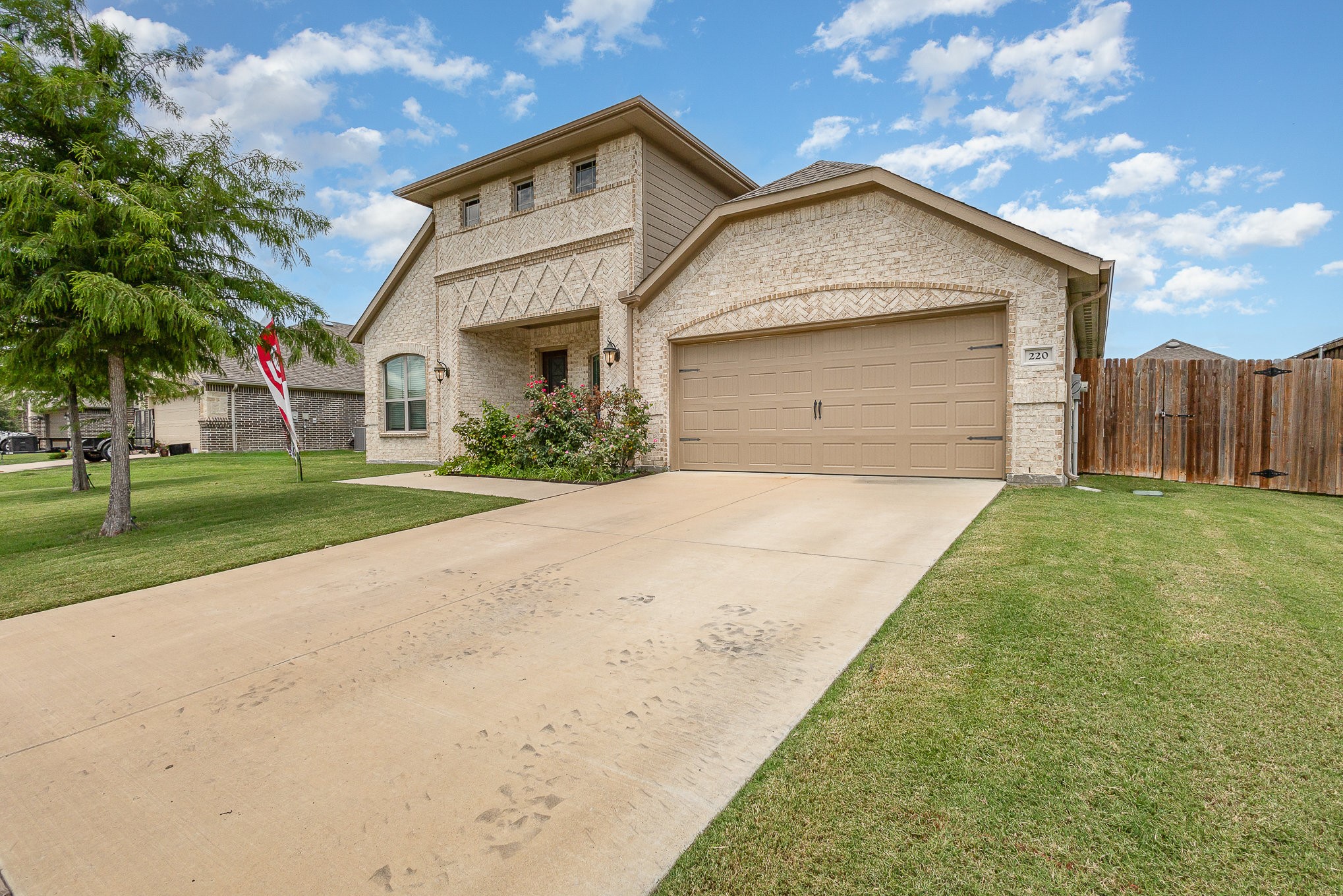 220 Northstar Lane Waxahachie TX 75165