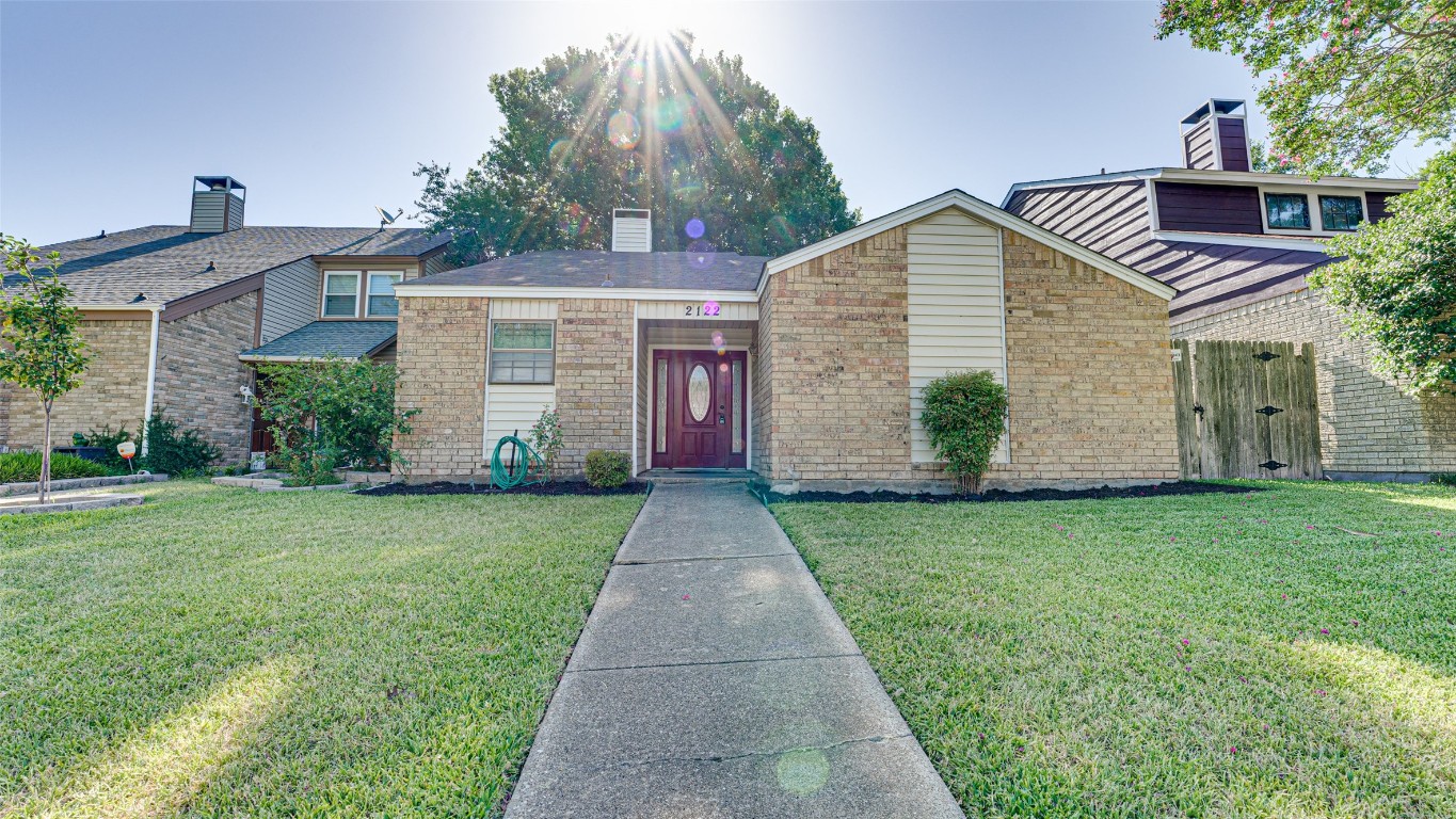 2122 Windy Drive Garland TX 75044