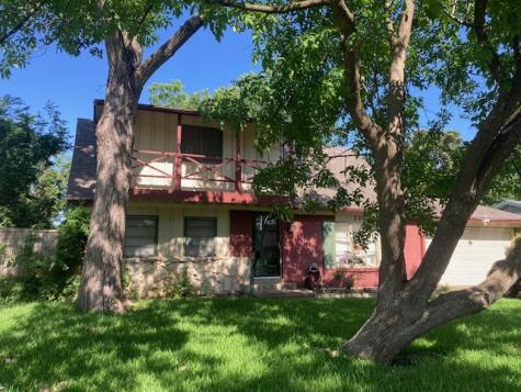 121 Wake Drive Richardson TX 75081