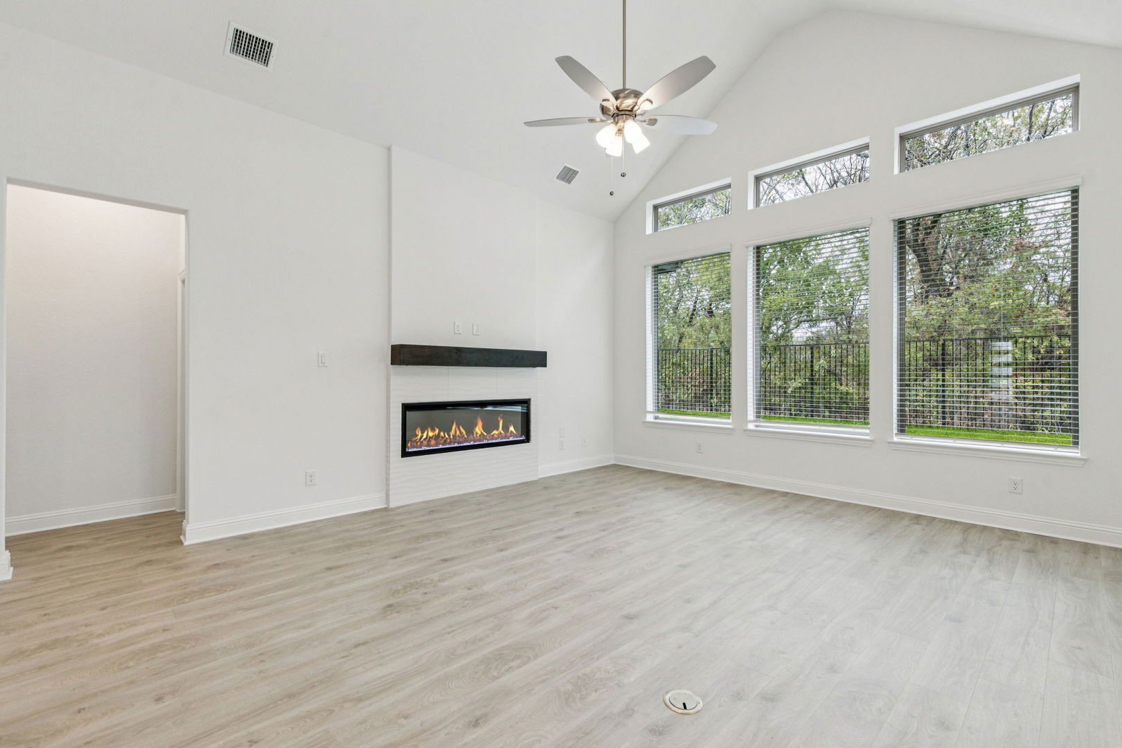 675 Cherry Bark Trail Waxahachie TX 75165