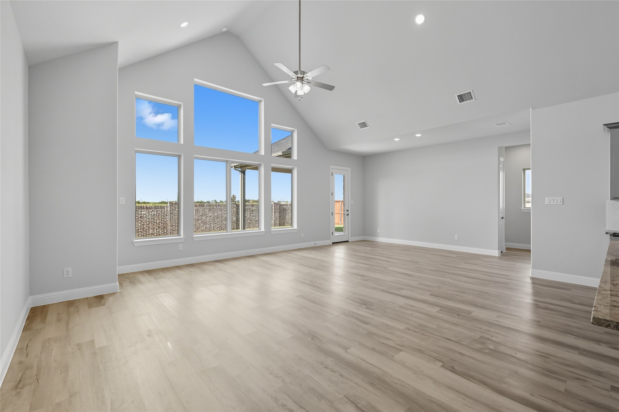 544 Pebble Drive Waxahachie TX 75167
