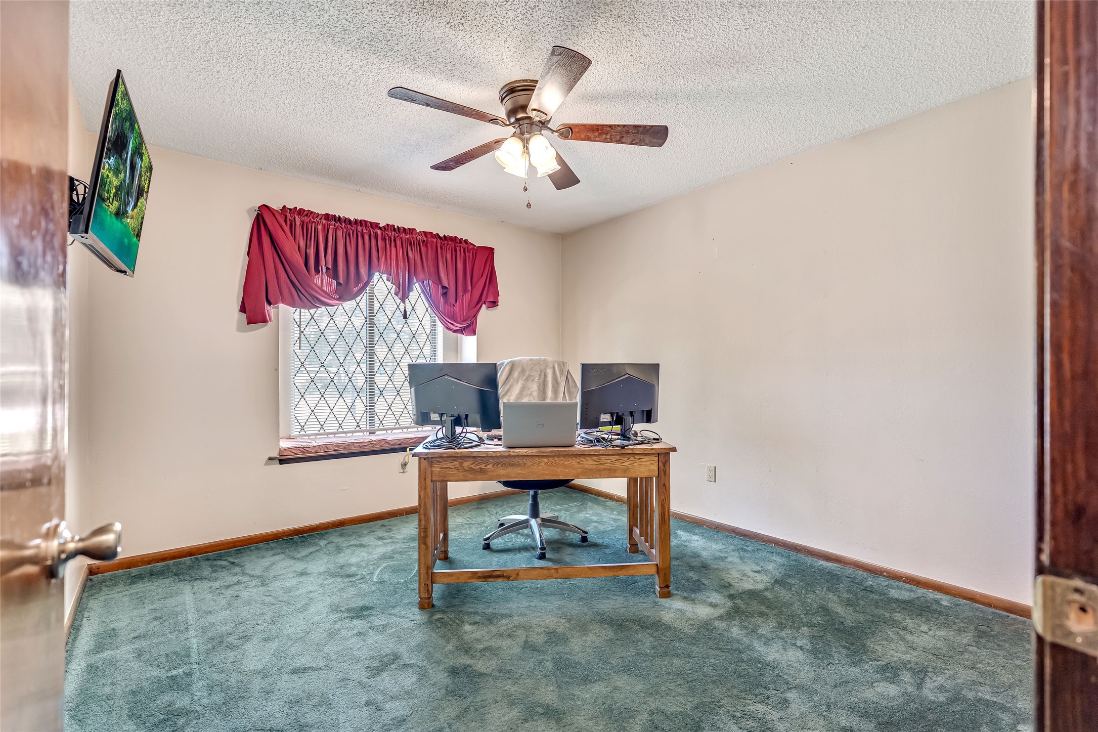 2015 Edgewood Drive Bridgeport TX 76426