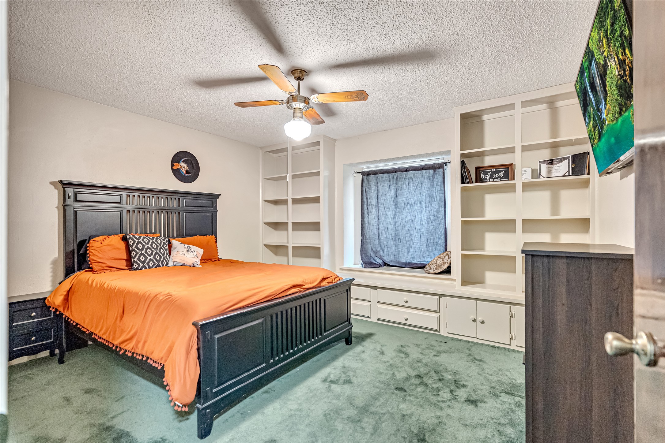 2015 Edgewood Drive Bridgeport TX 76426