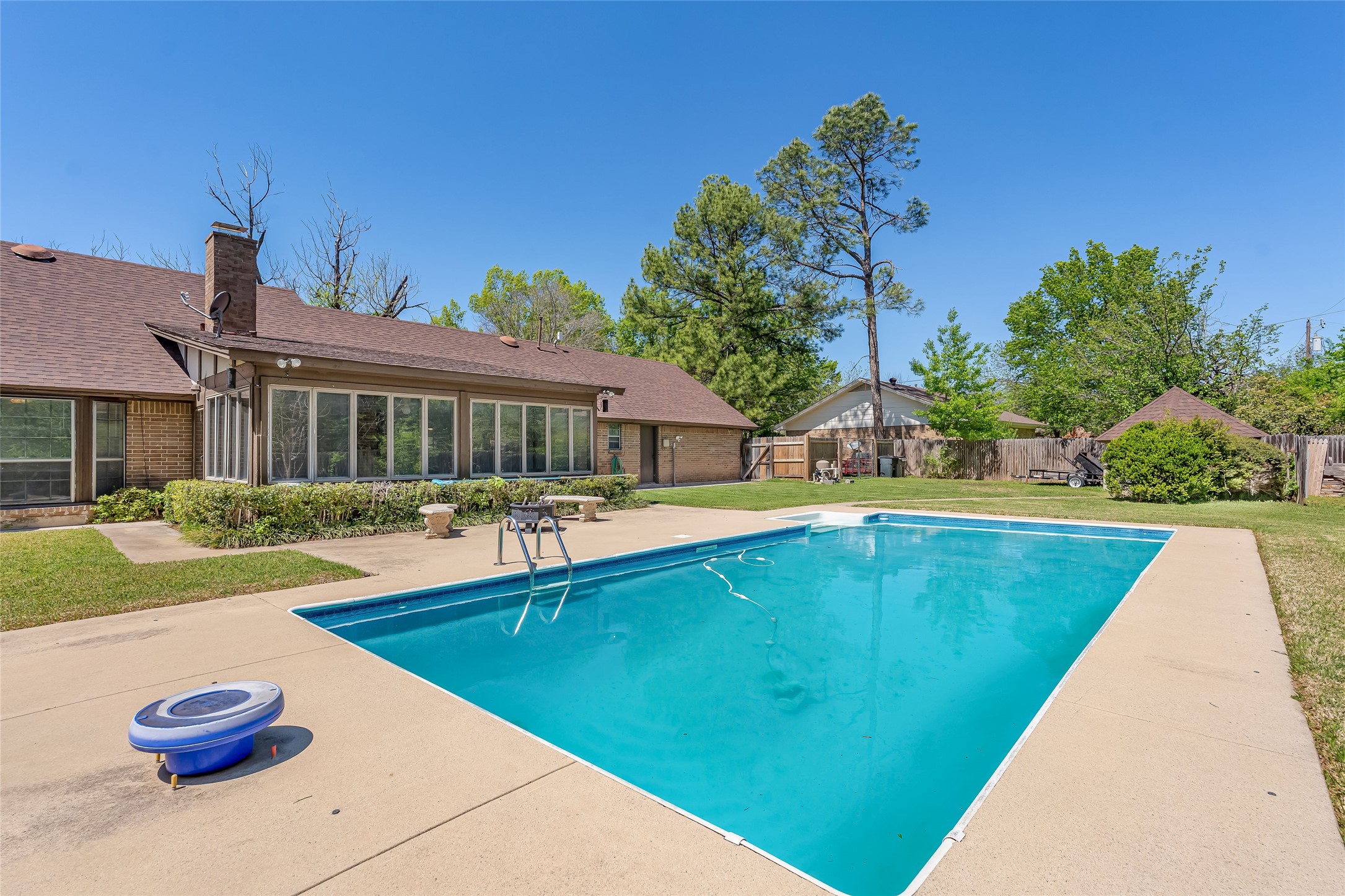 2015 Edgewood Drive Bridgeport TX 76426
