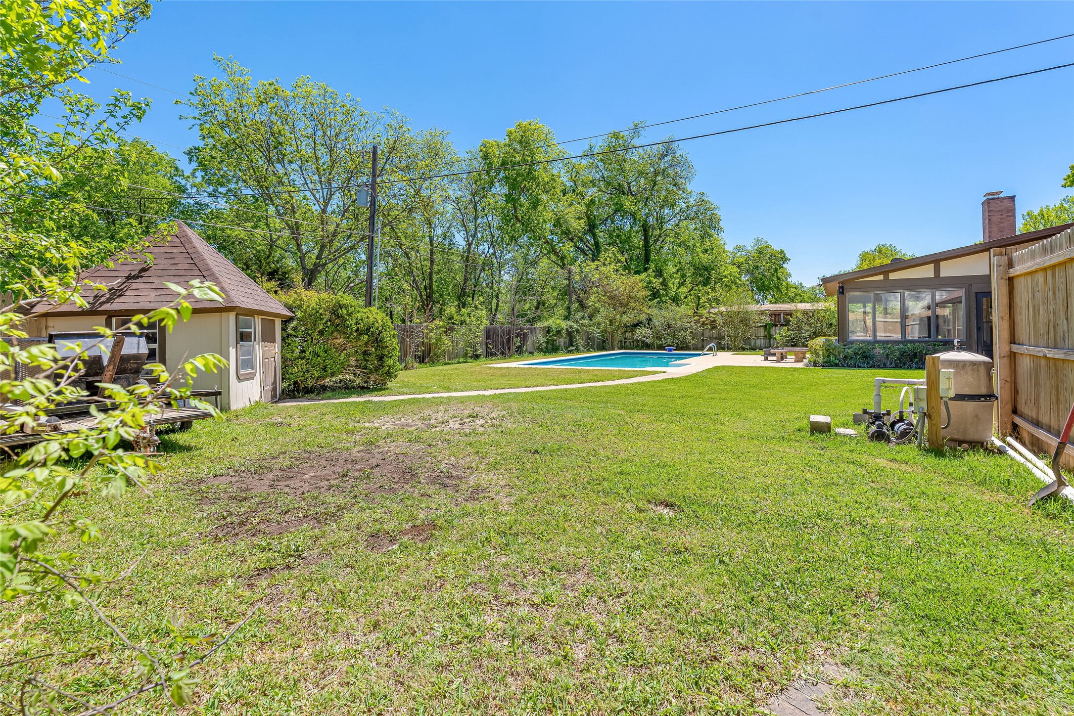 2015 Edgewood Drive Bridgeport TX 76426