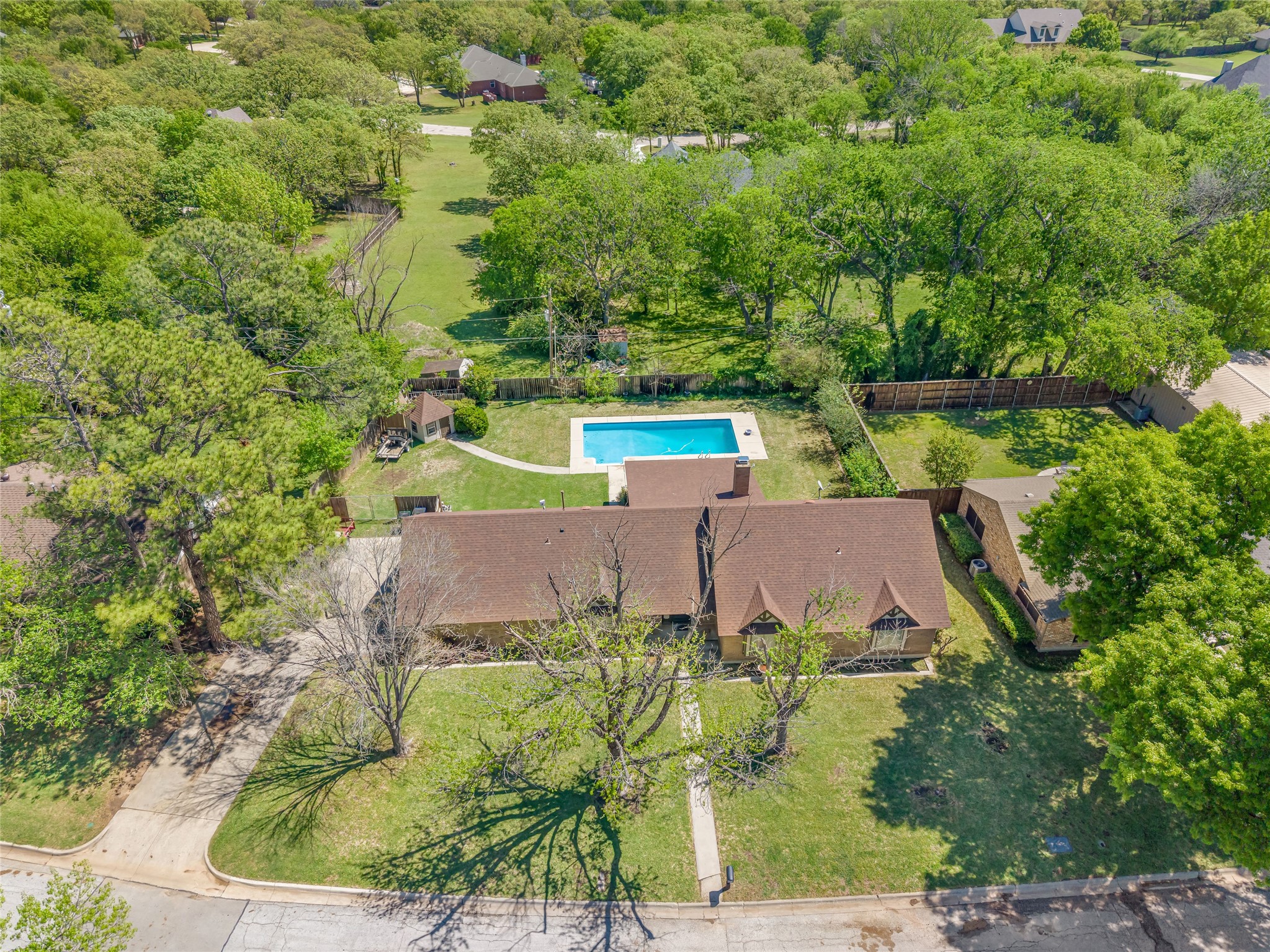 2015 Edgewood Drive Bridgeport TX 76426