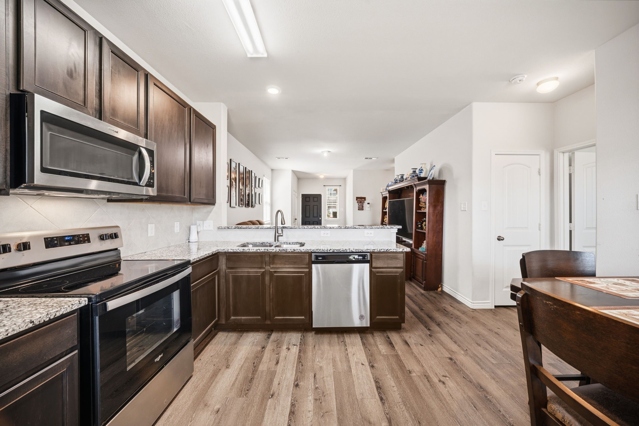 3606 Kings Drive Ennis TX 75119