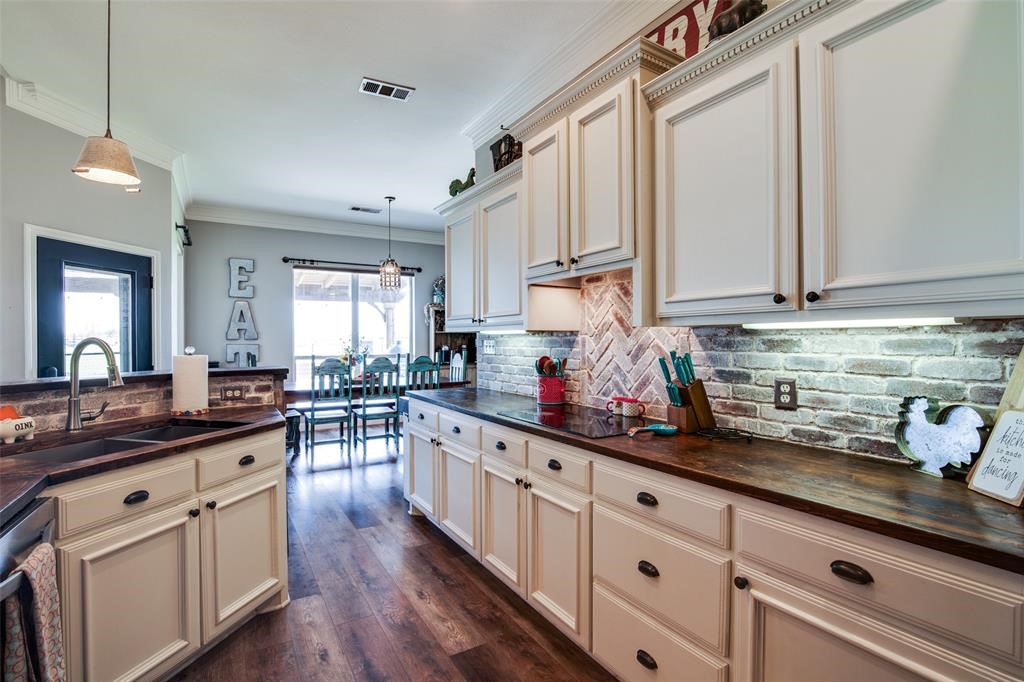 2162 County Road 2218 Caddo Mills TX 75135