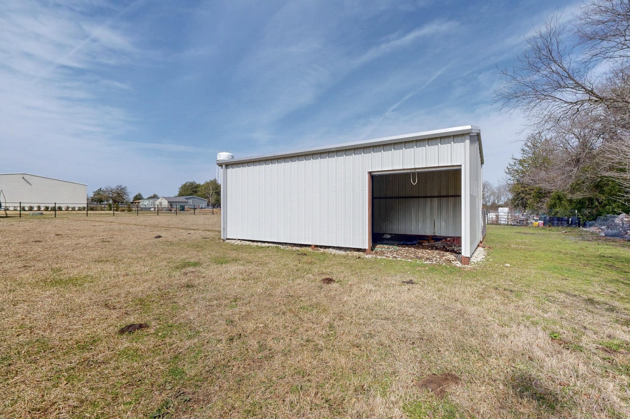 17073 Fm 2613 Kemp TX 75143