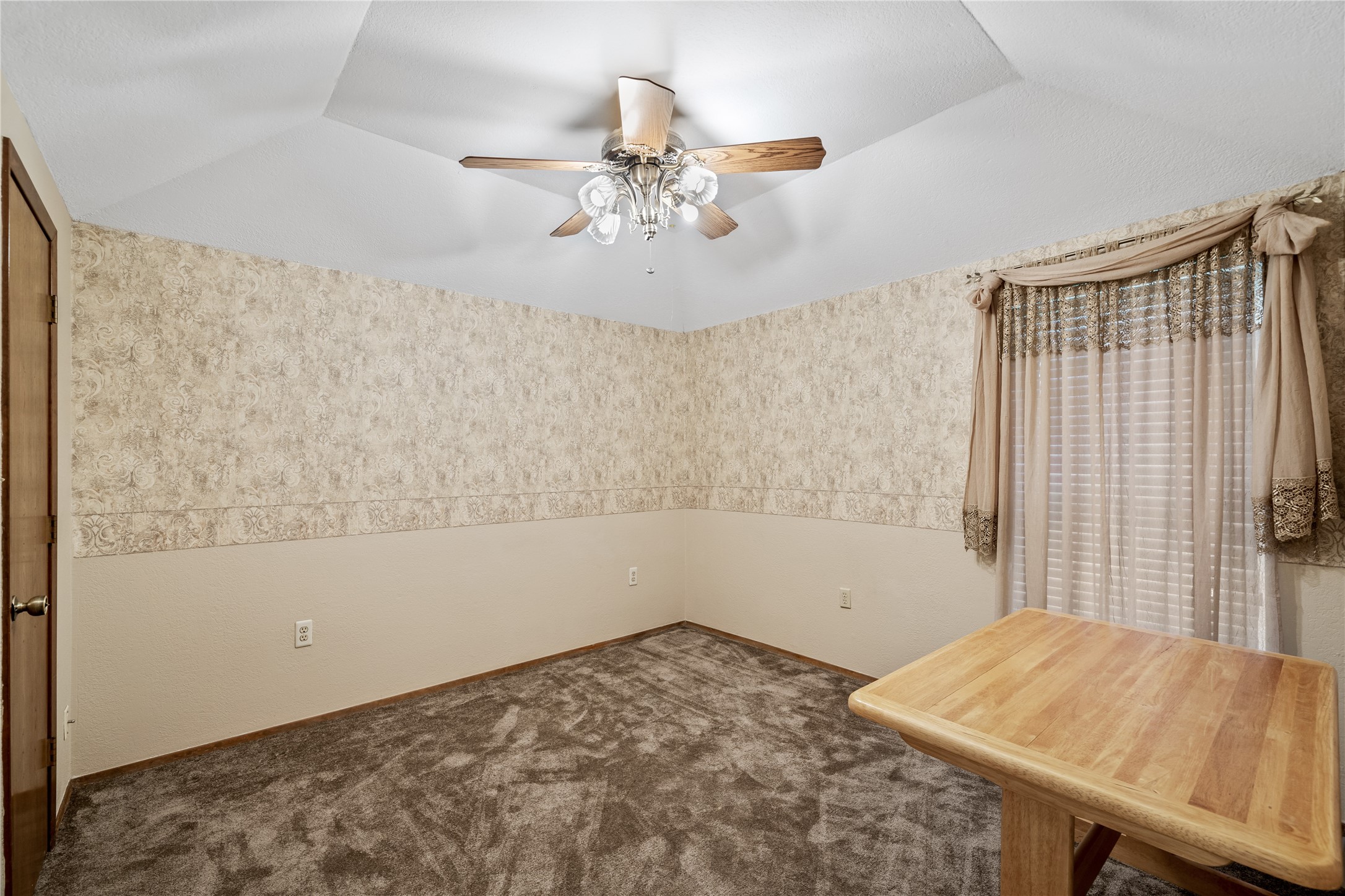 8086 County Road 272 Terrell TX 75160
