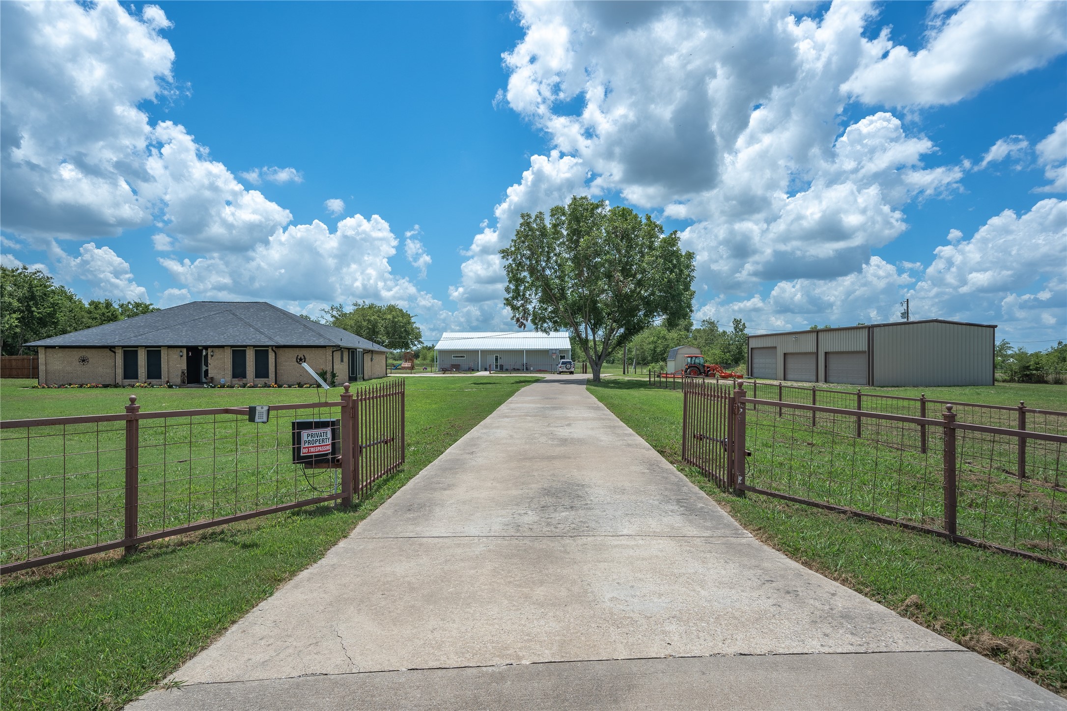 8086 County Road 272 Terrell TX 75160