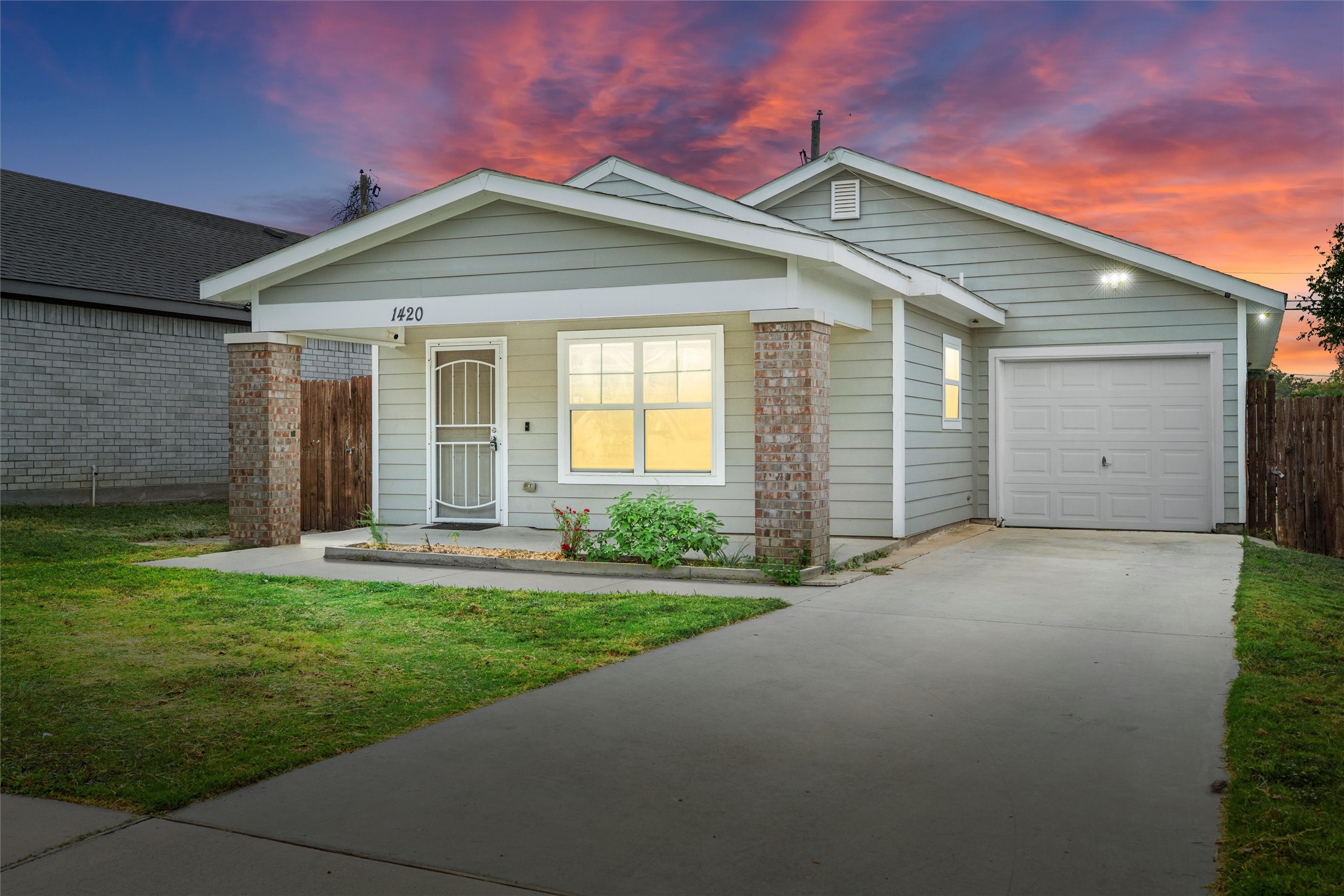 1420 Driess Street Fort Worth TX 76104