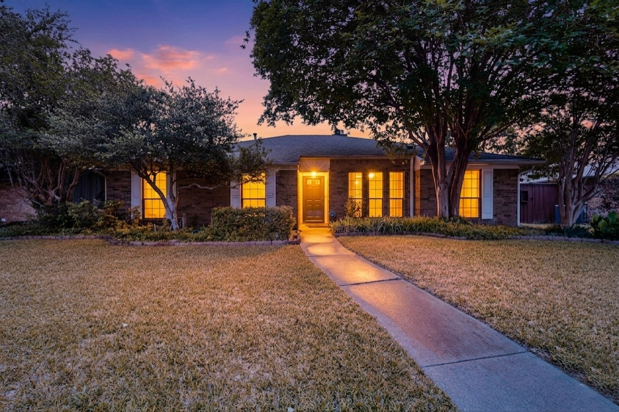 1604 Meadowgate Drive Richardson TX 75081