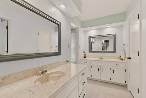 1604 Meadowgate Drive Richardson TX 75081