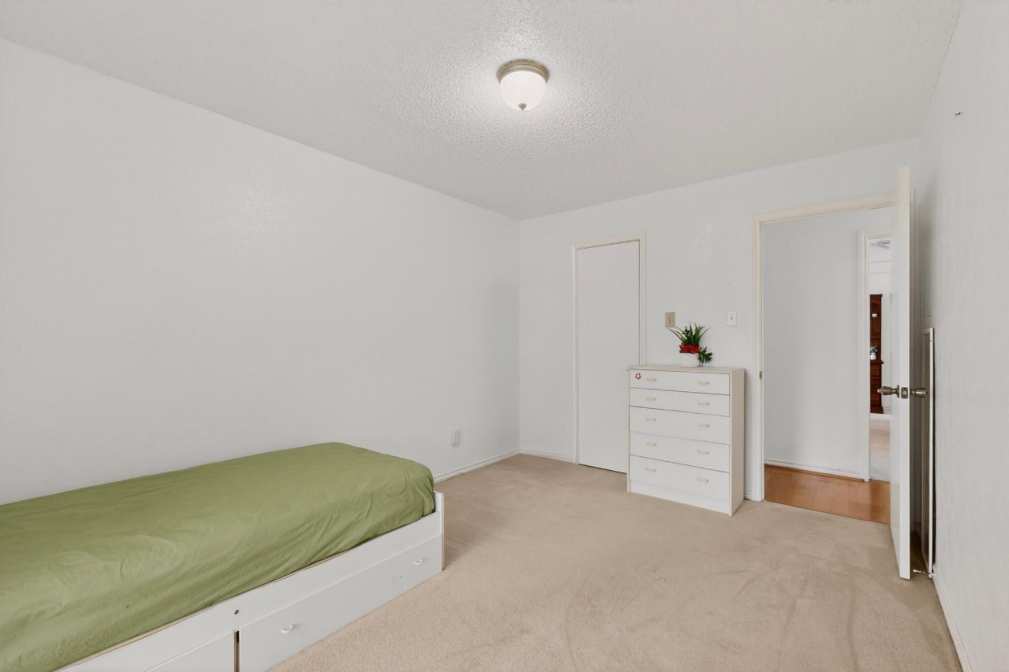 1604 Meadowgate Drive Richardson TX 75081