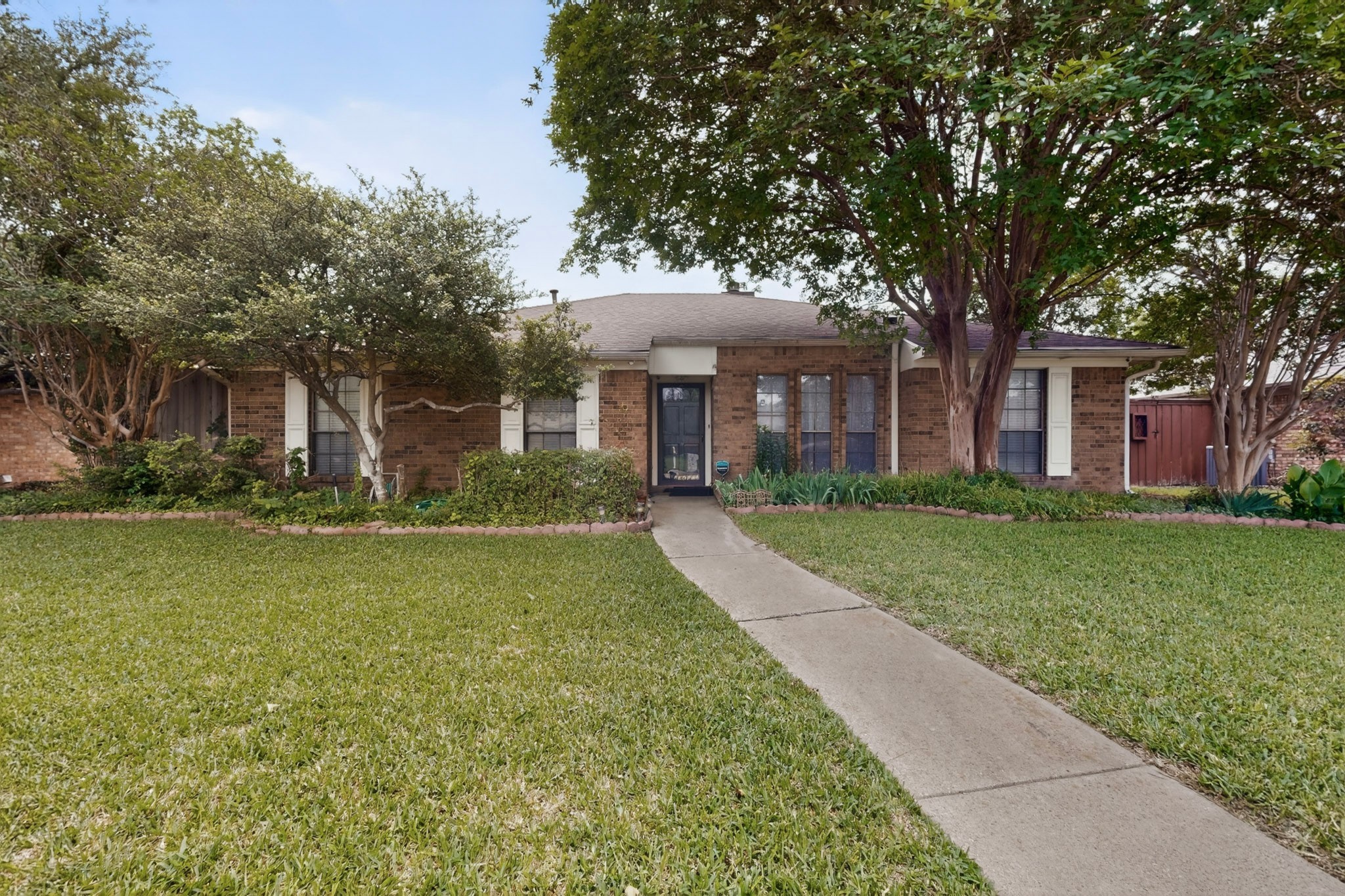 1604 Meadowgate Drive Richardson TX 75081