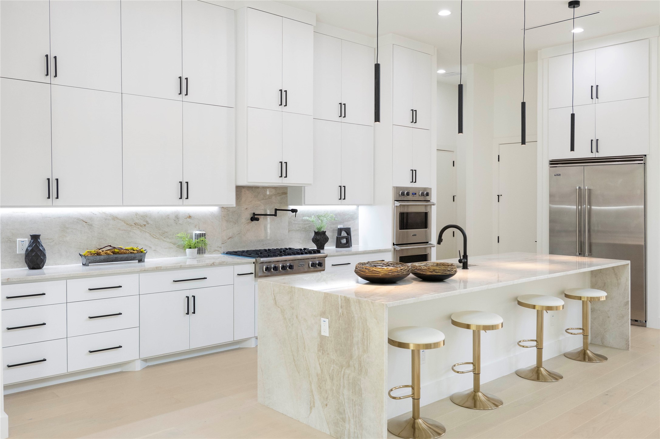4218 Bonham Street Dallas TX 75229