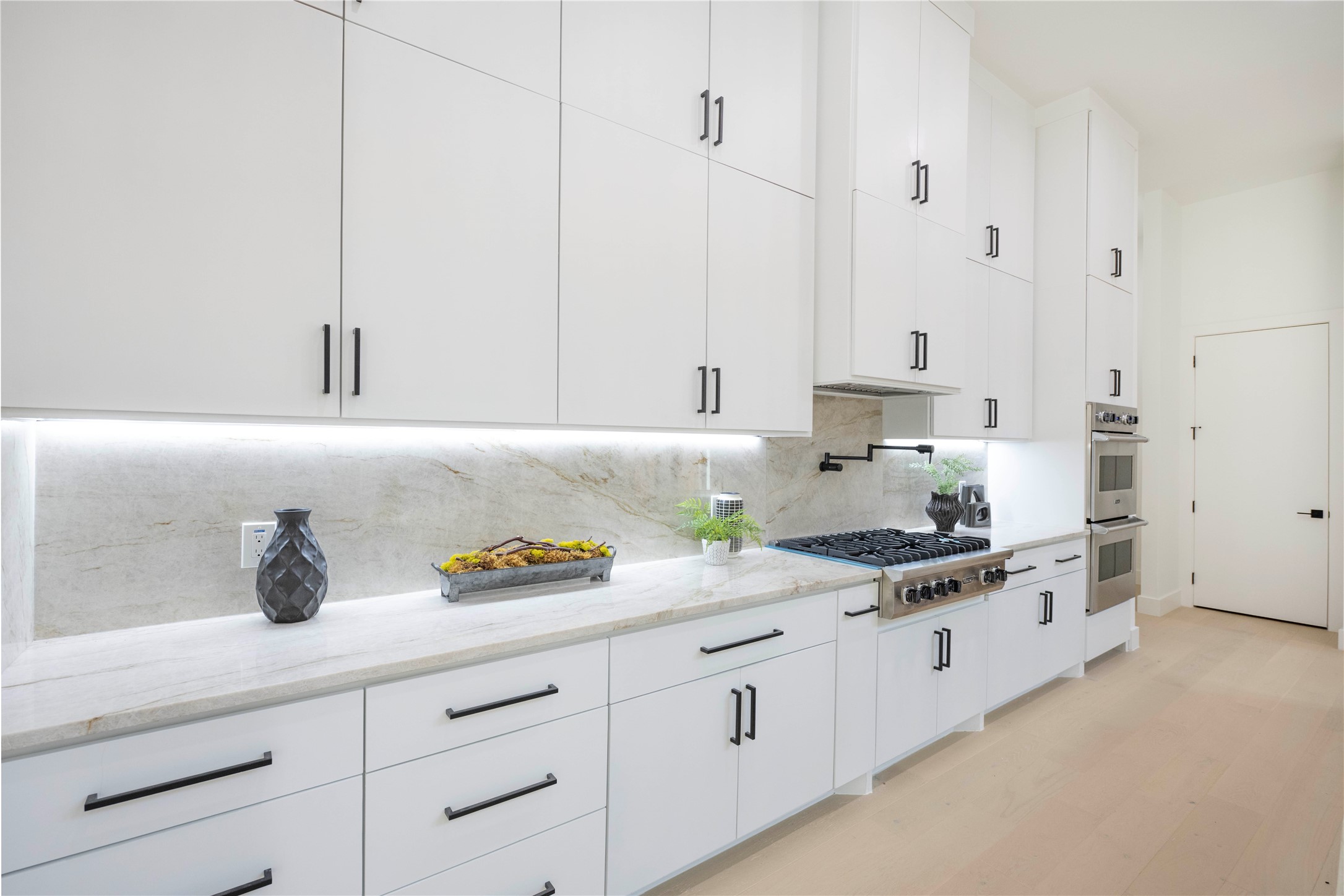 4218 Bonham Street Dallas TX 75229