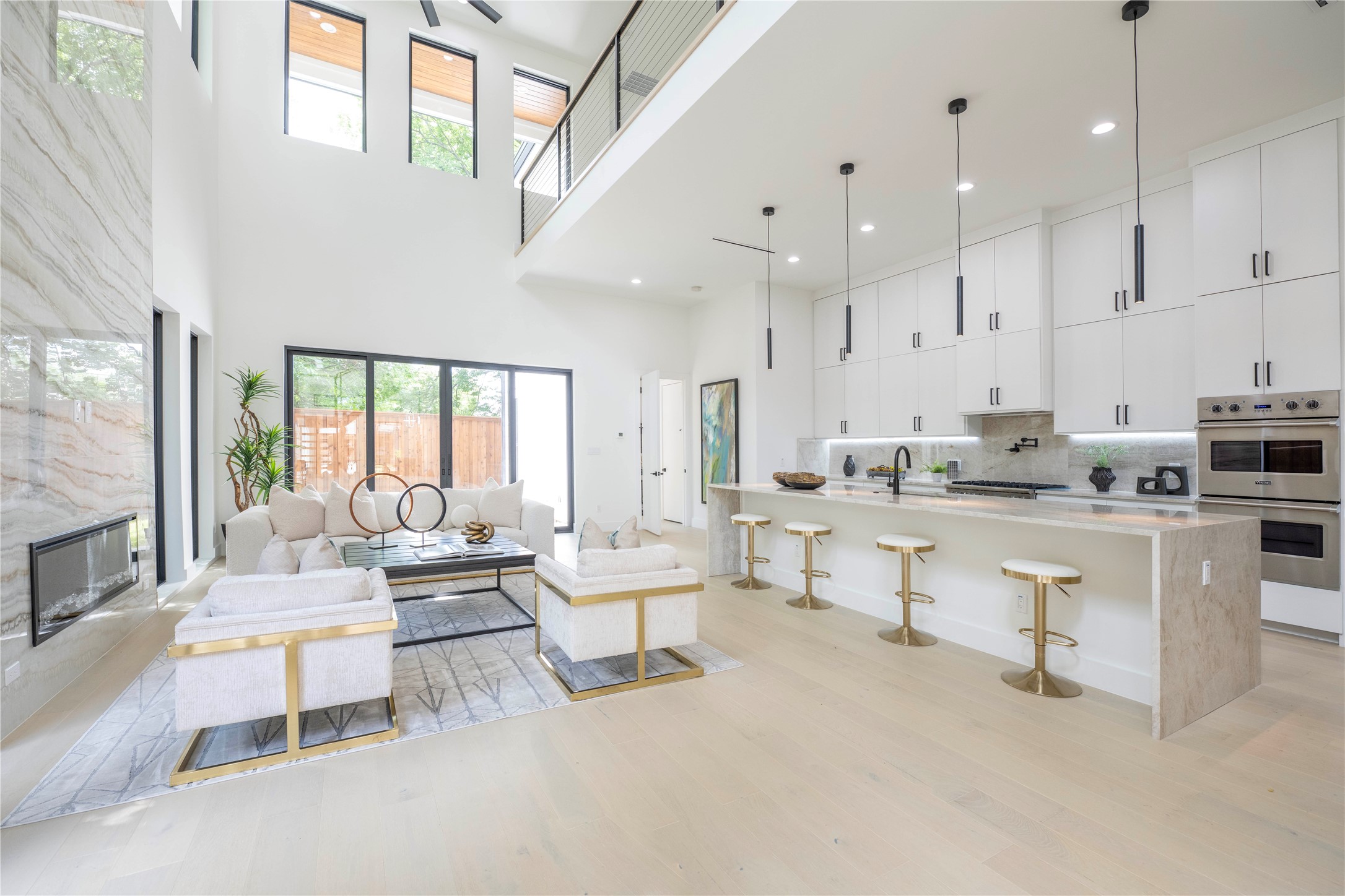 4218 Bonham Street Dallas TX 75229