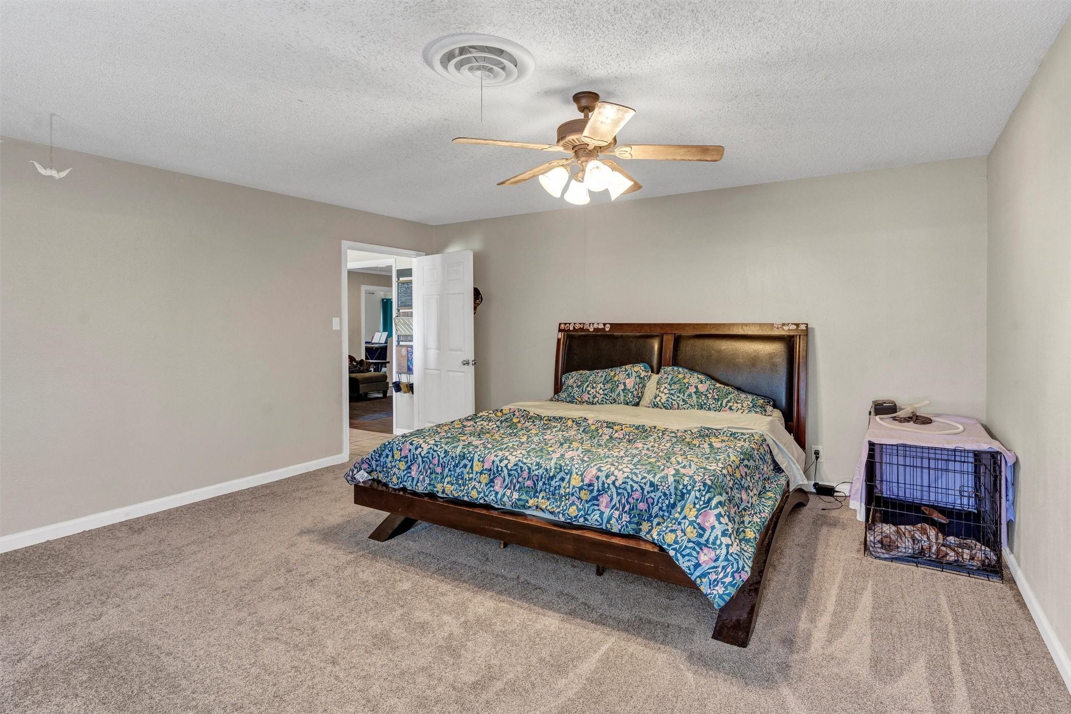 706 E Criner Street Grandview TX 76050