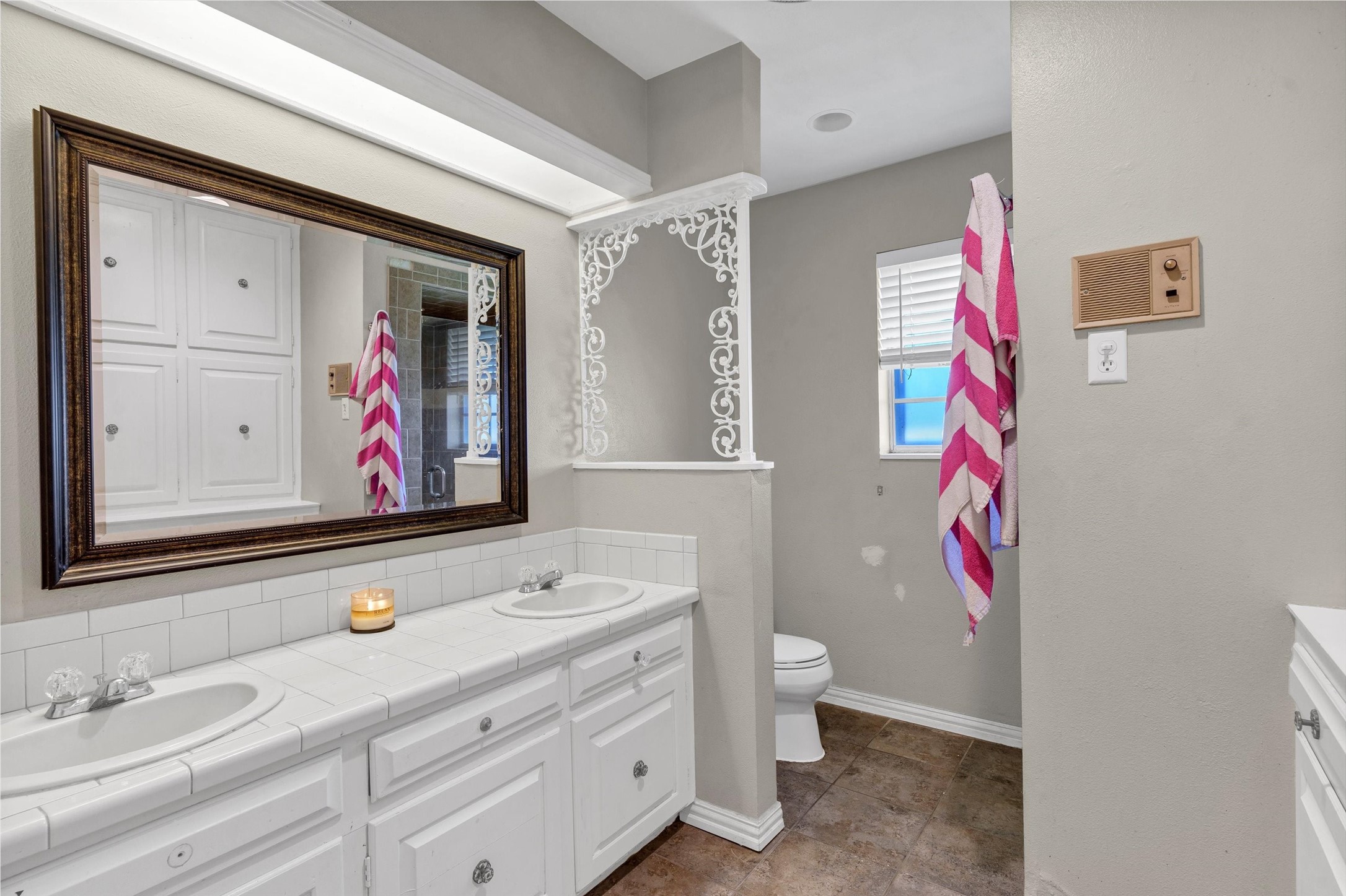 706 E Criner Street Grandview TX 76050