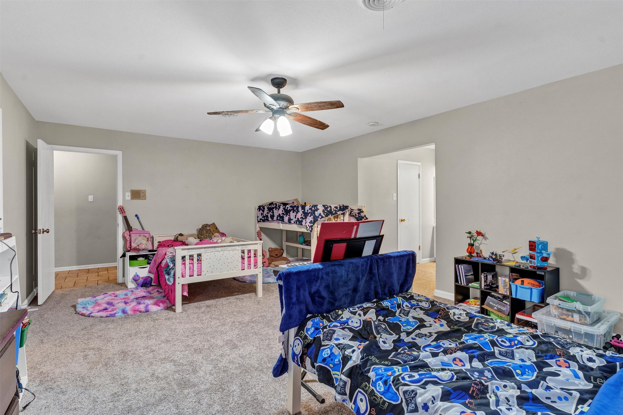 706 E Criner Street Grandview TX 76050