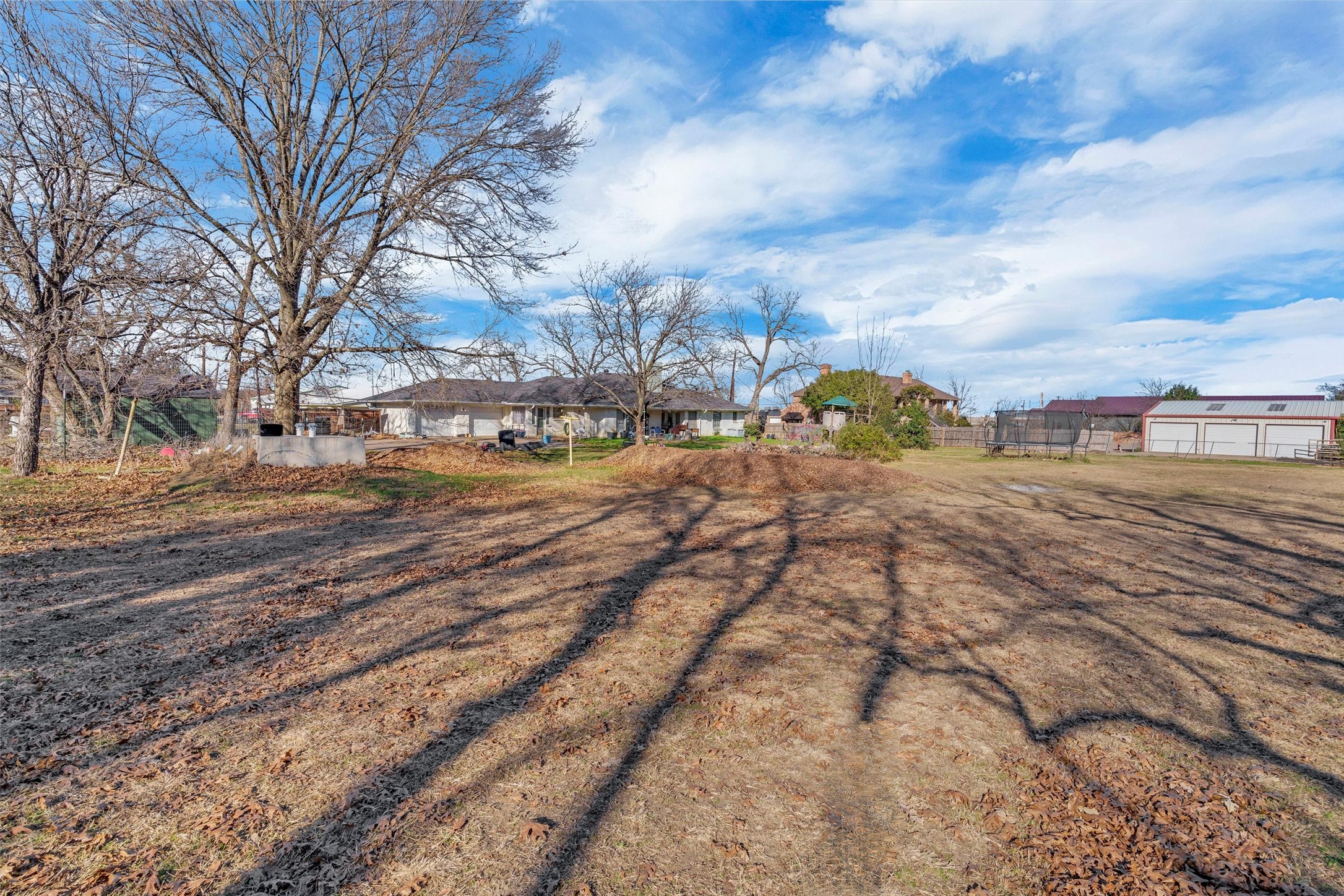 706 E Criner Street Grandview TX 76050