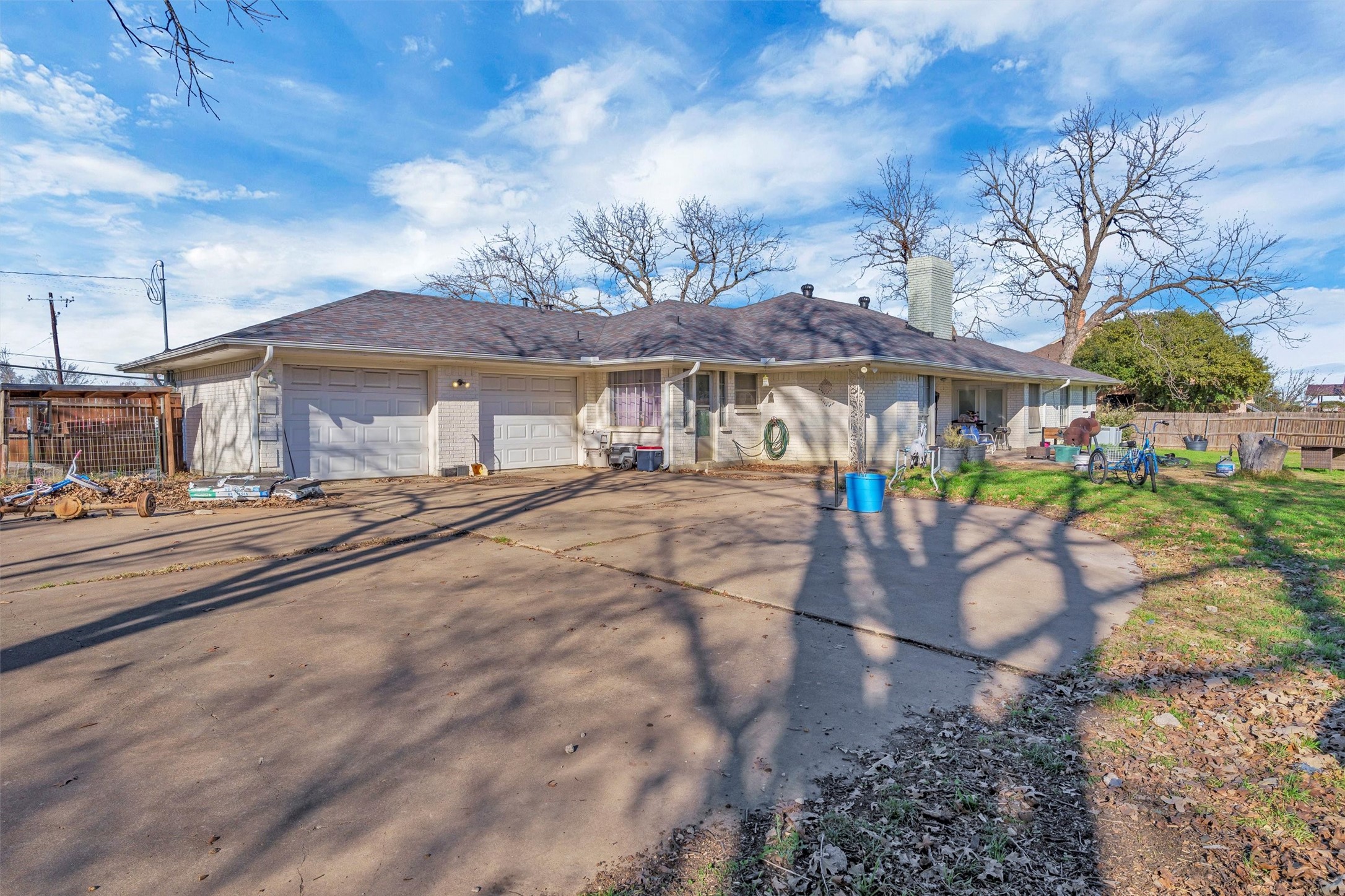 706 E Criner Street Grandview TX 76050