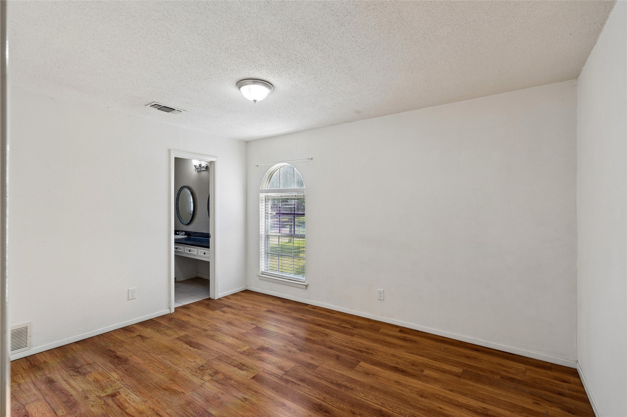 6609 Vega Drive Fort Worth TX 76133