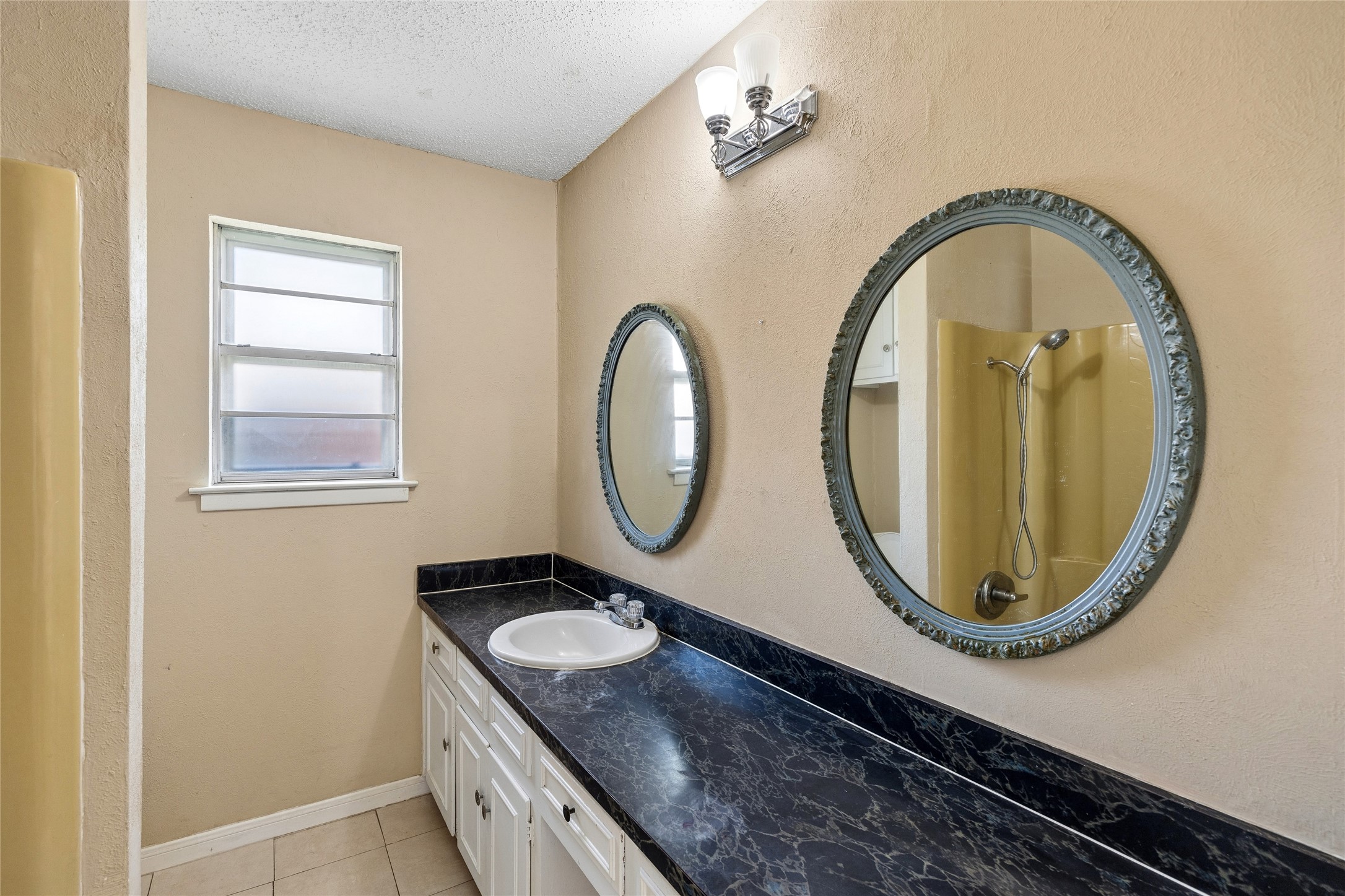 6609 Vega Drive Fort Worth TX 76133