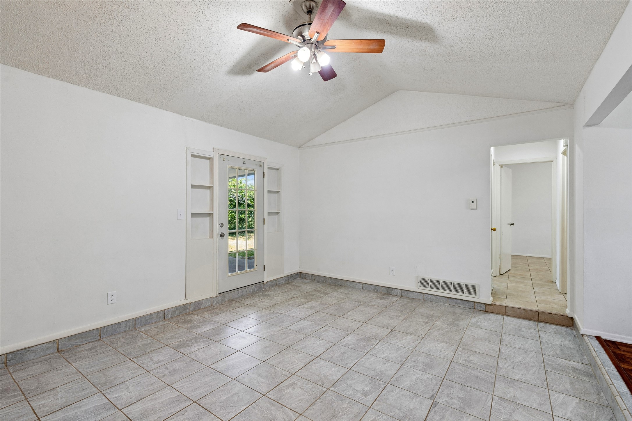 6609 Vega Drive Fort Worth TX 76133