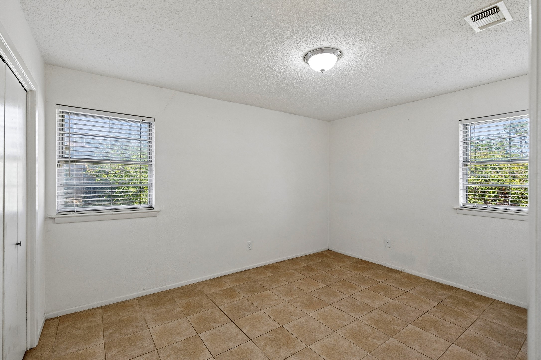 6609 Vega Drive Fort Worth TX 76133
